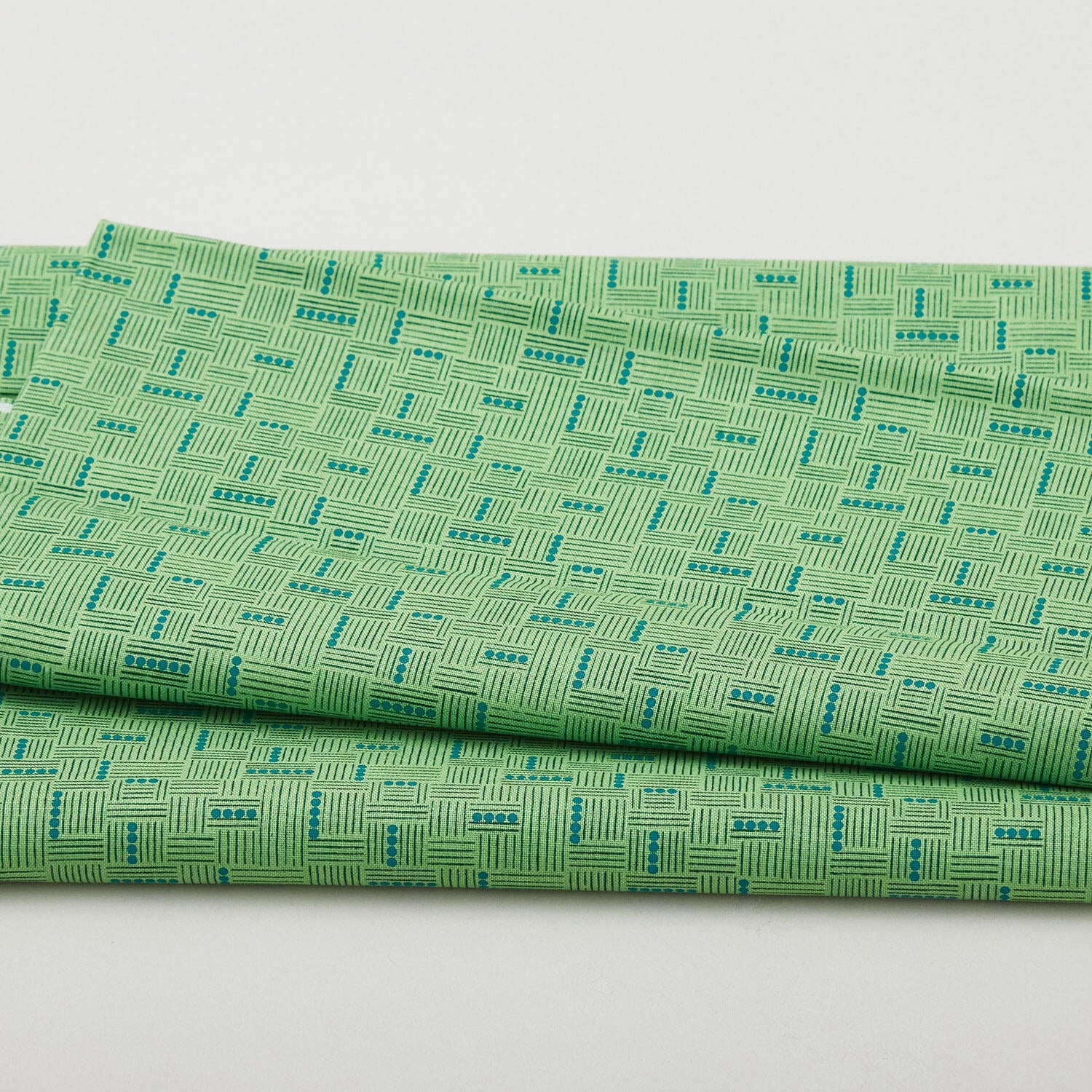 2025 LTD - Basketweave Grass 2 Yard Cut