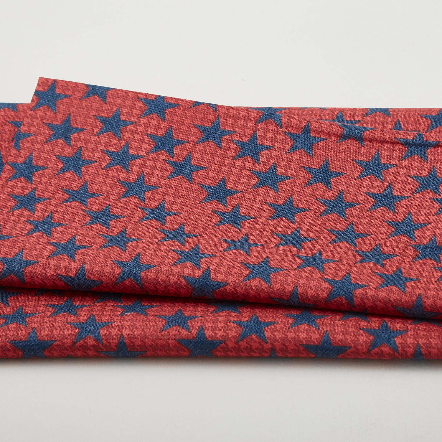 American Spirit - Houndstooth Stars Red 2 Yard Cut