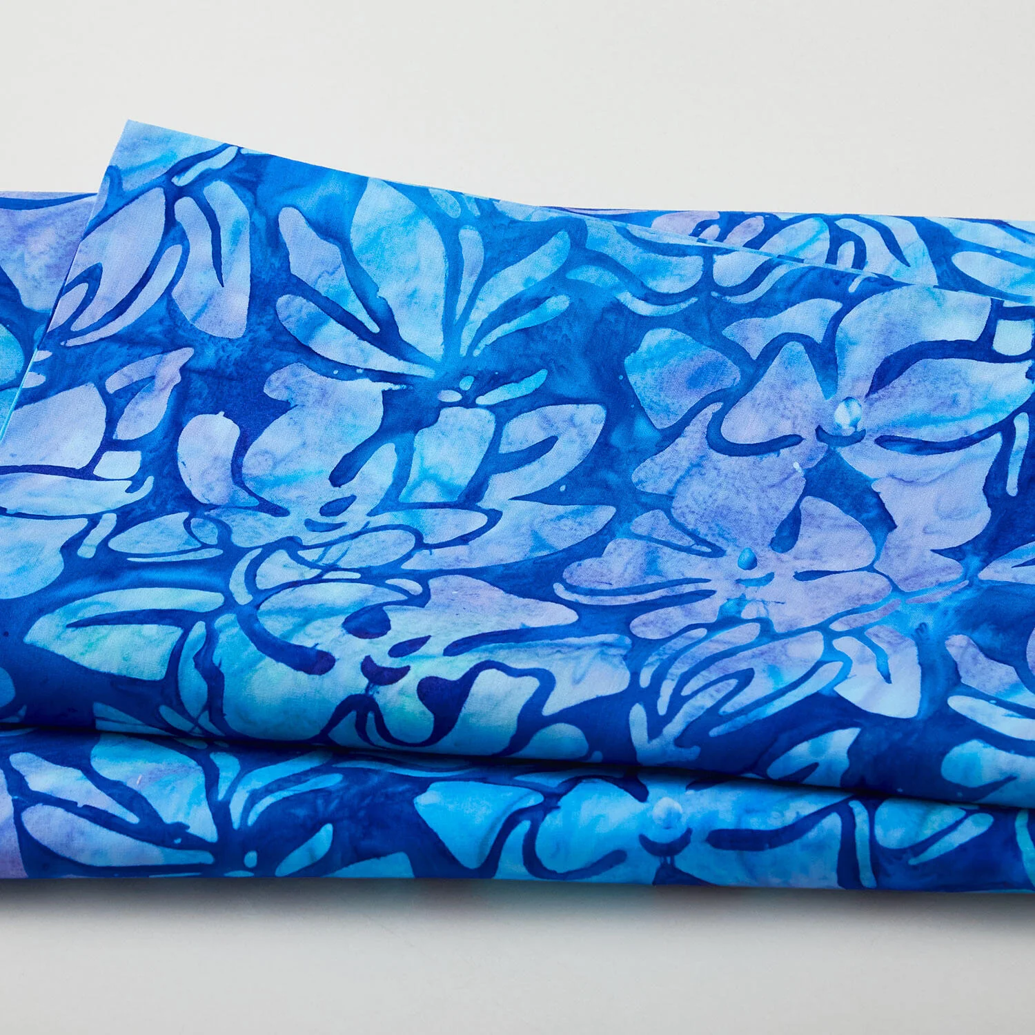 Artisan Batiks - Garden Style Favorites Peacock Floral 5 Yard Cut