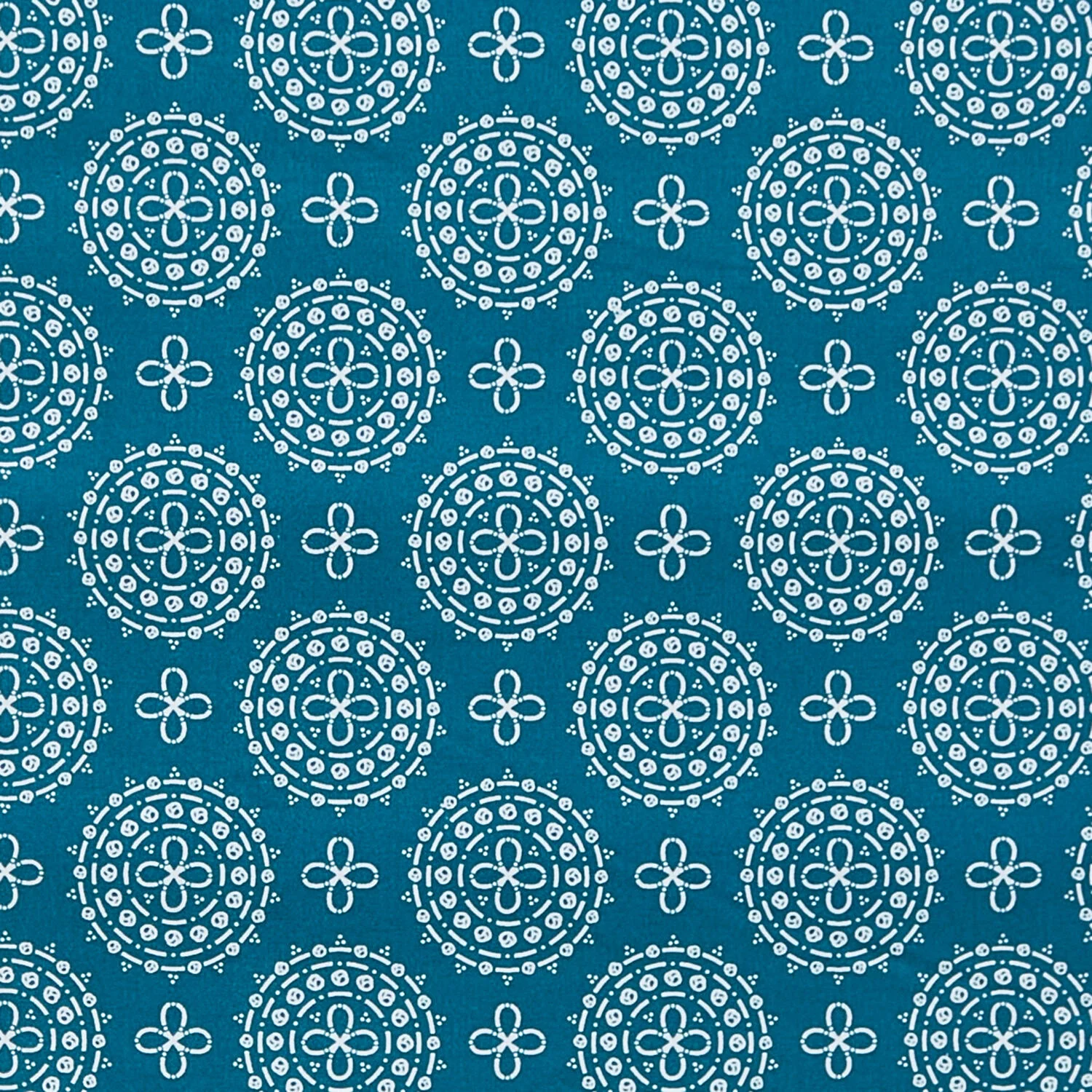 Blossom Hollow - Macrame Peacock 2 Yard Cut - Image 2
