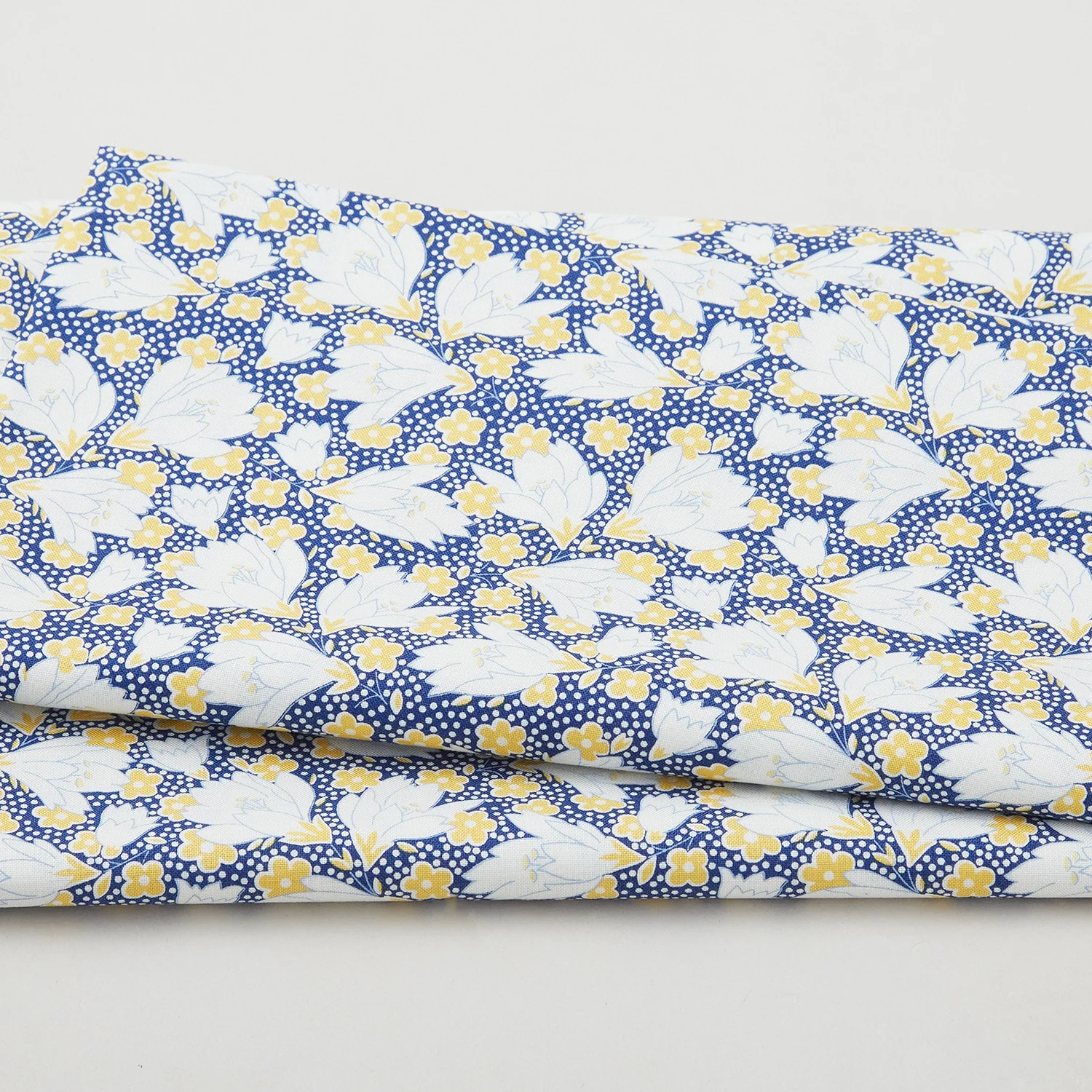 Blossoms - Large Floral Navy/Yellow 2 Yard Cut
