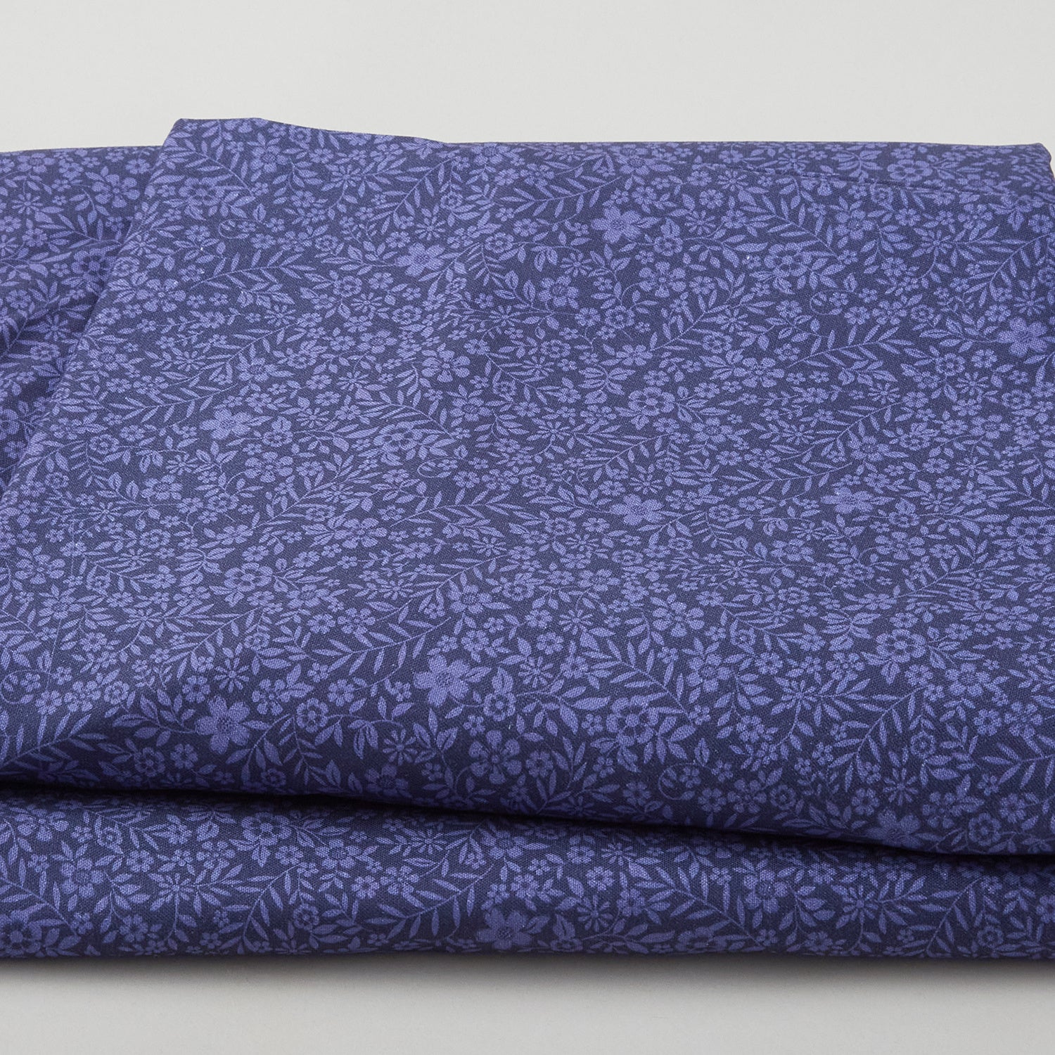 Caravan Calico - Navy 108" 3 Yard Cut