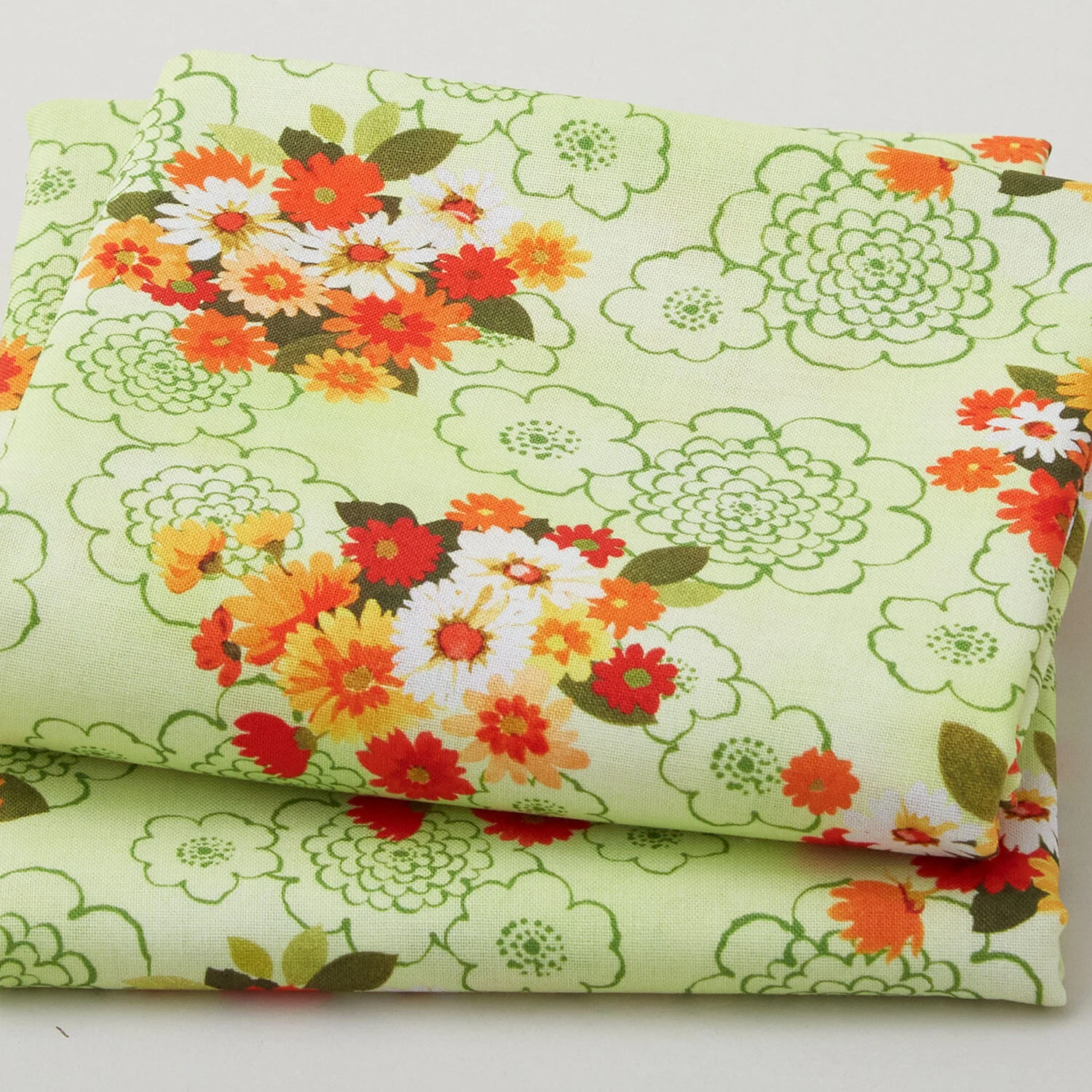 Cascading Flowers - Green 2 Yard Cut