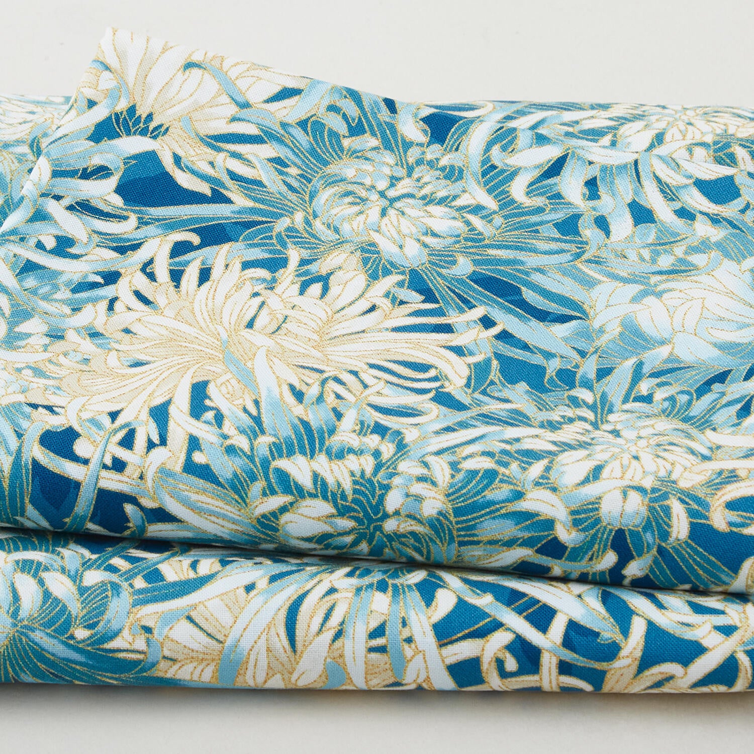 Catherine Favorites - Lagoon Flowers Metallic 2 Yard Cut