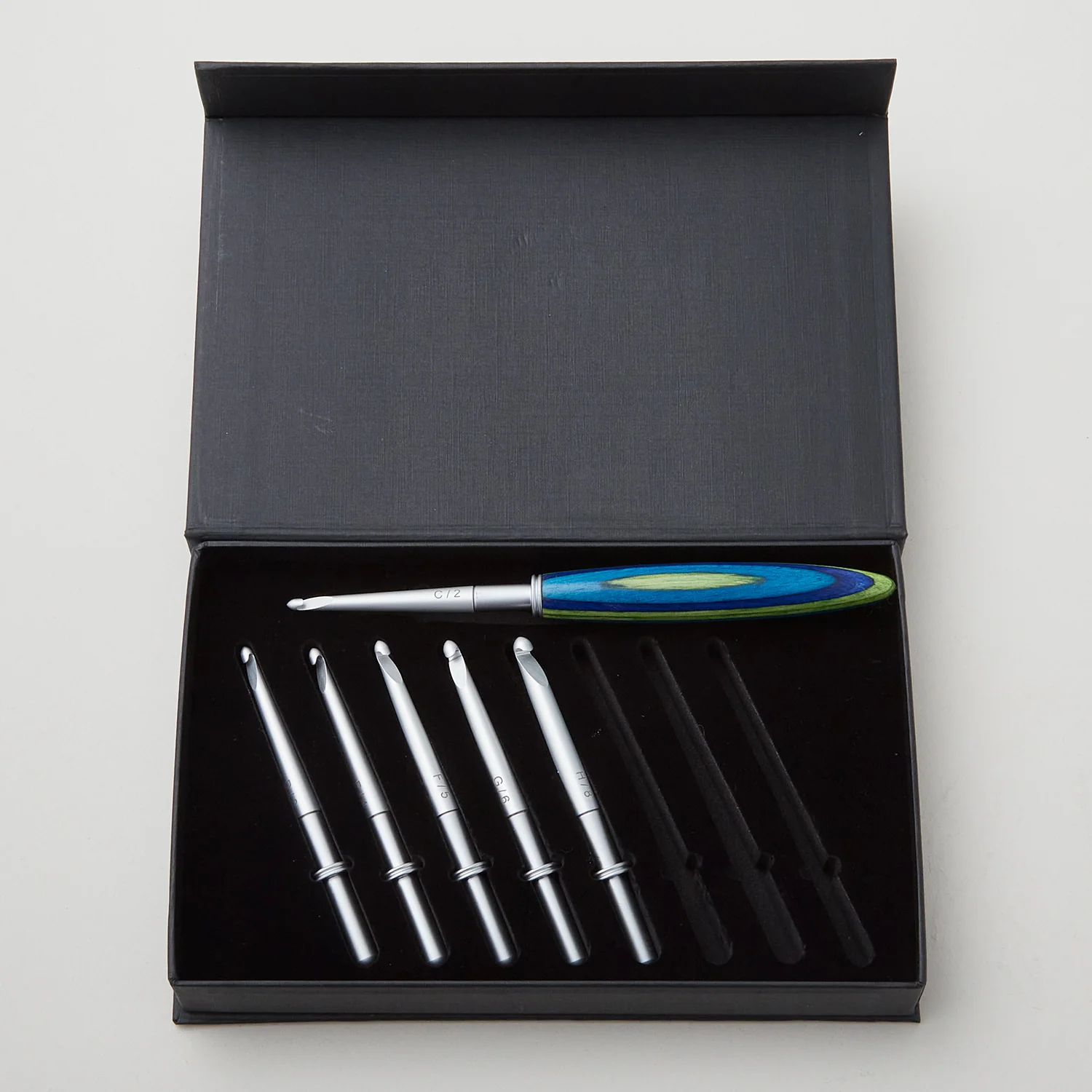 Sawyer Creek Artistry Interchangeable Crochet Hook Set - Lime/Slim