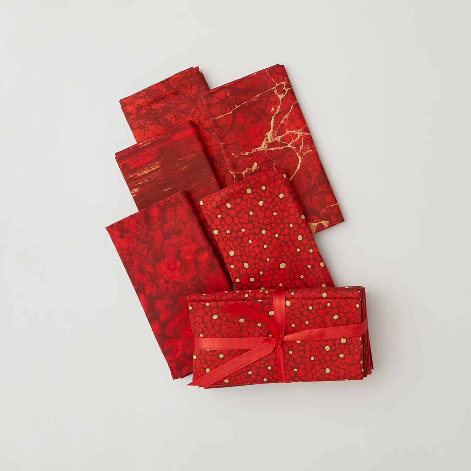Christmas Blends Favorites 5 Piece Metallic Fat Quarter Bundle