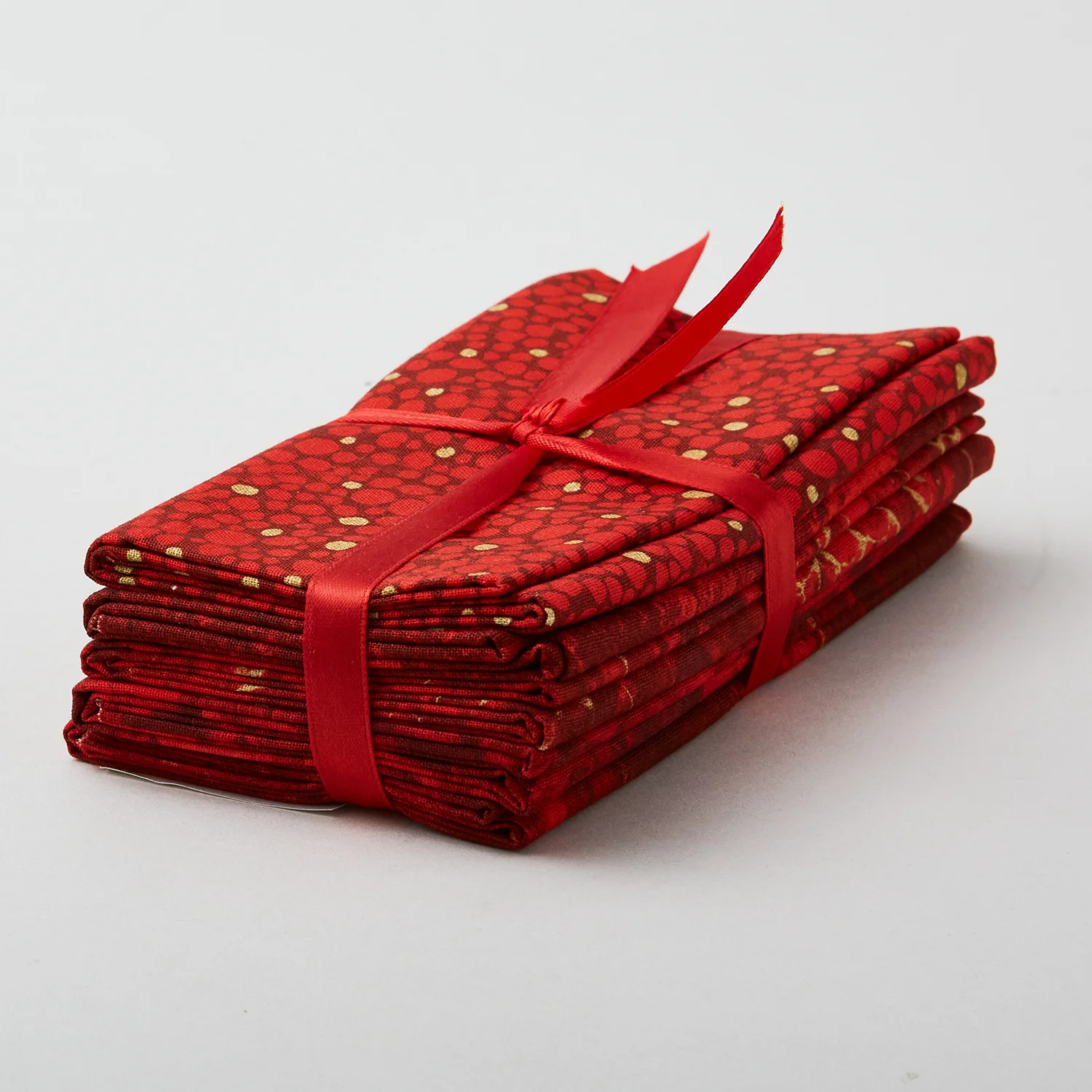 Christmas Blends Favorites 5 Piece Metallic Fat Quarter Bundle - Image 2