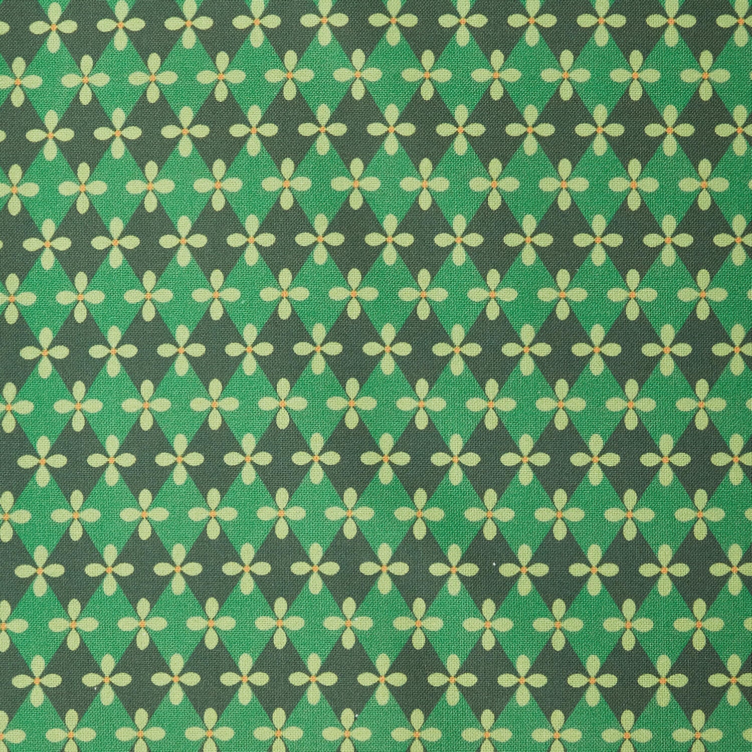 Christmas Spirit - Diamond Splendor Green 2 Yard Cut - Image 2