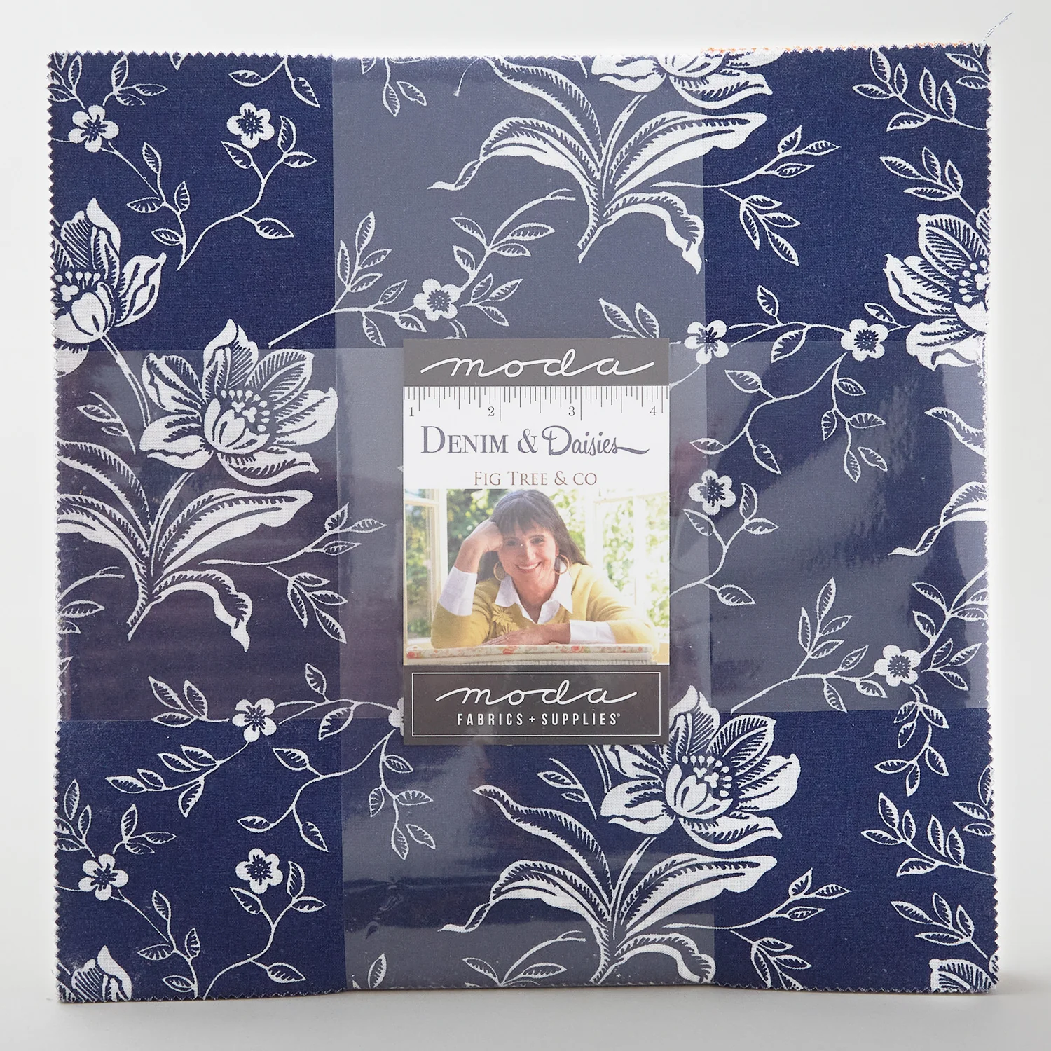 Denim and Daisies Layer Cake - Image 2