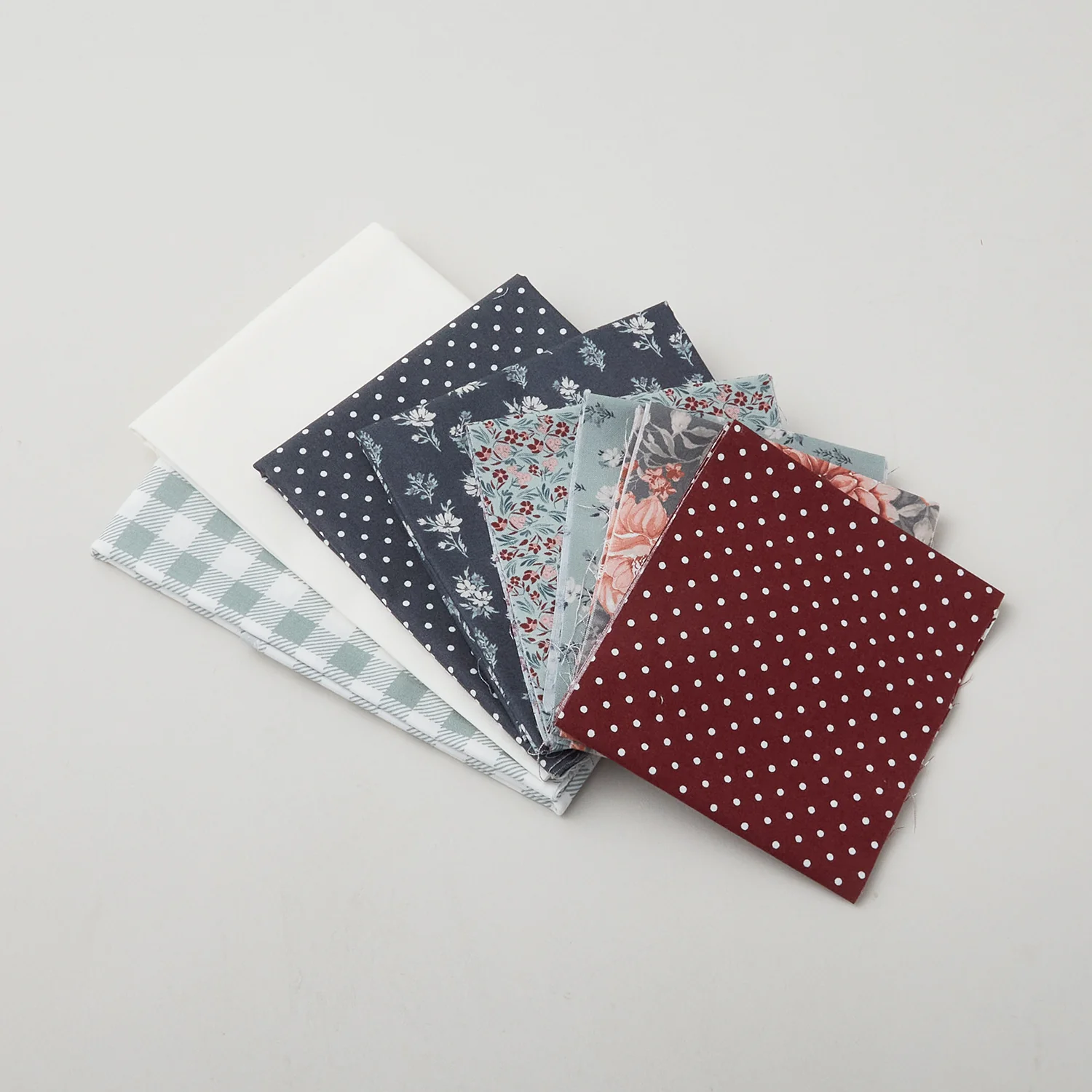 Down the Garden Path Table Runner Kit - Image 2