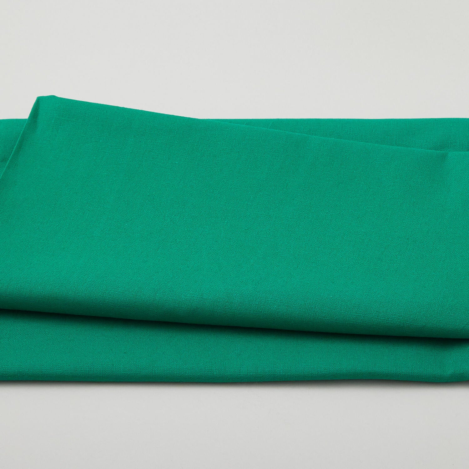 Essex Linen Kelly - 1 1/2 Yard Cut