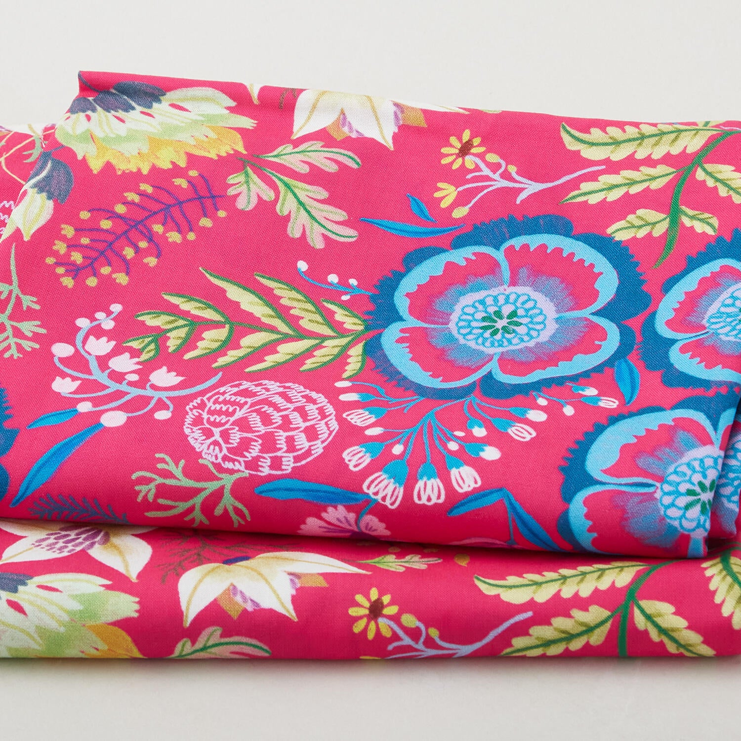 Faraway Florals Favorites - Peony Large Tossed Florals 2 Yard Cut