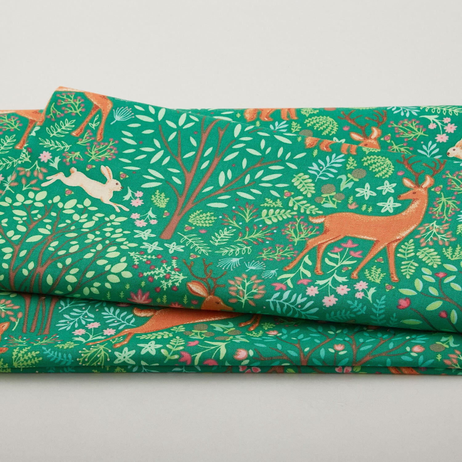 Flora & Fauna: Forest - Feature Jade 2 Yard Cut