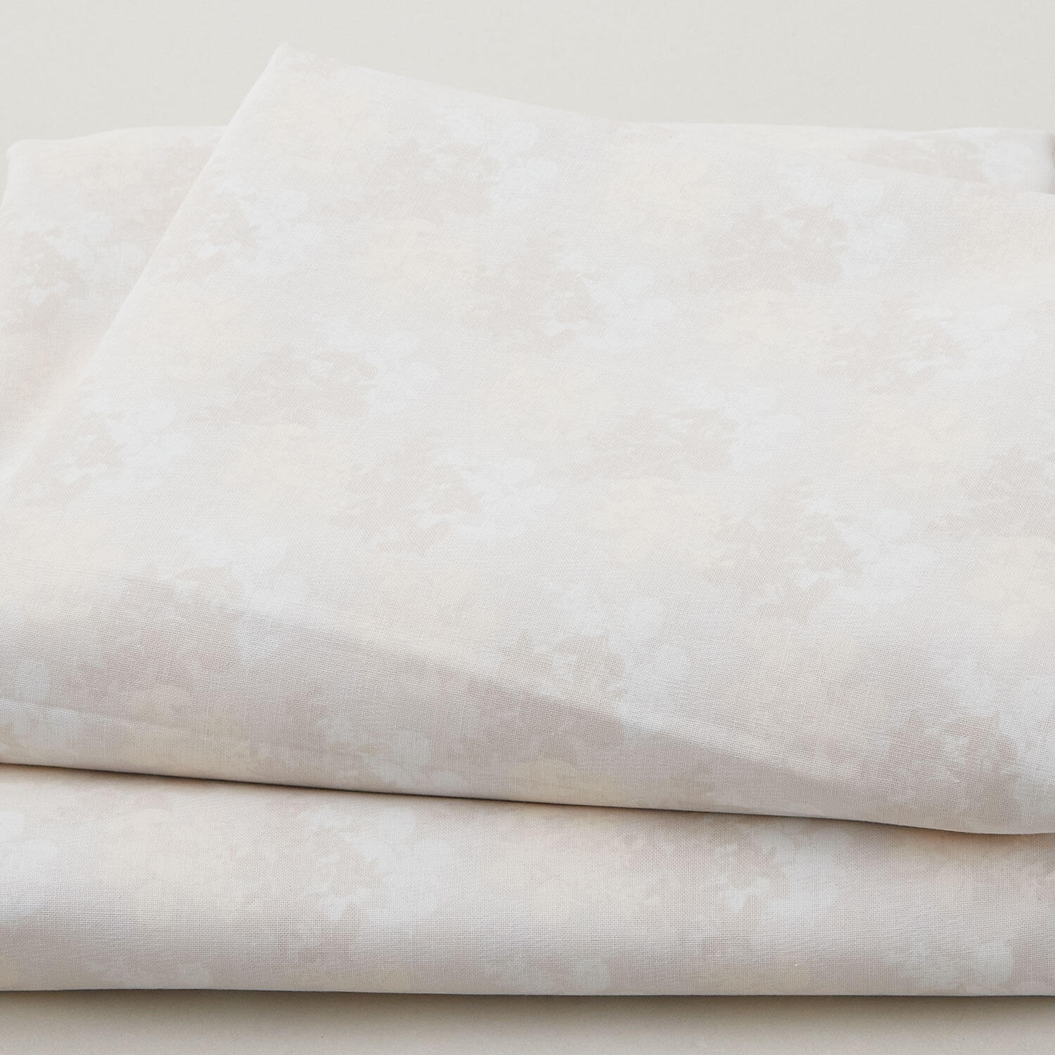 Florets - Mist 108" Wide 3 Yard Cut