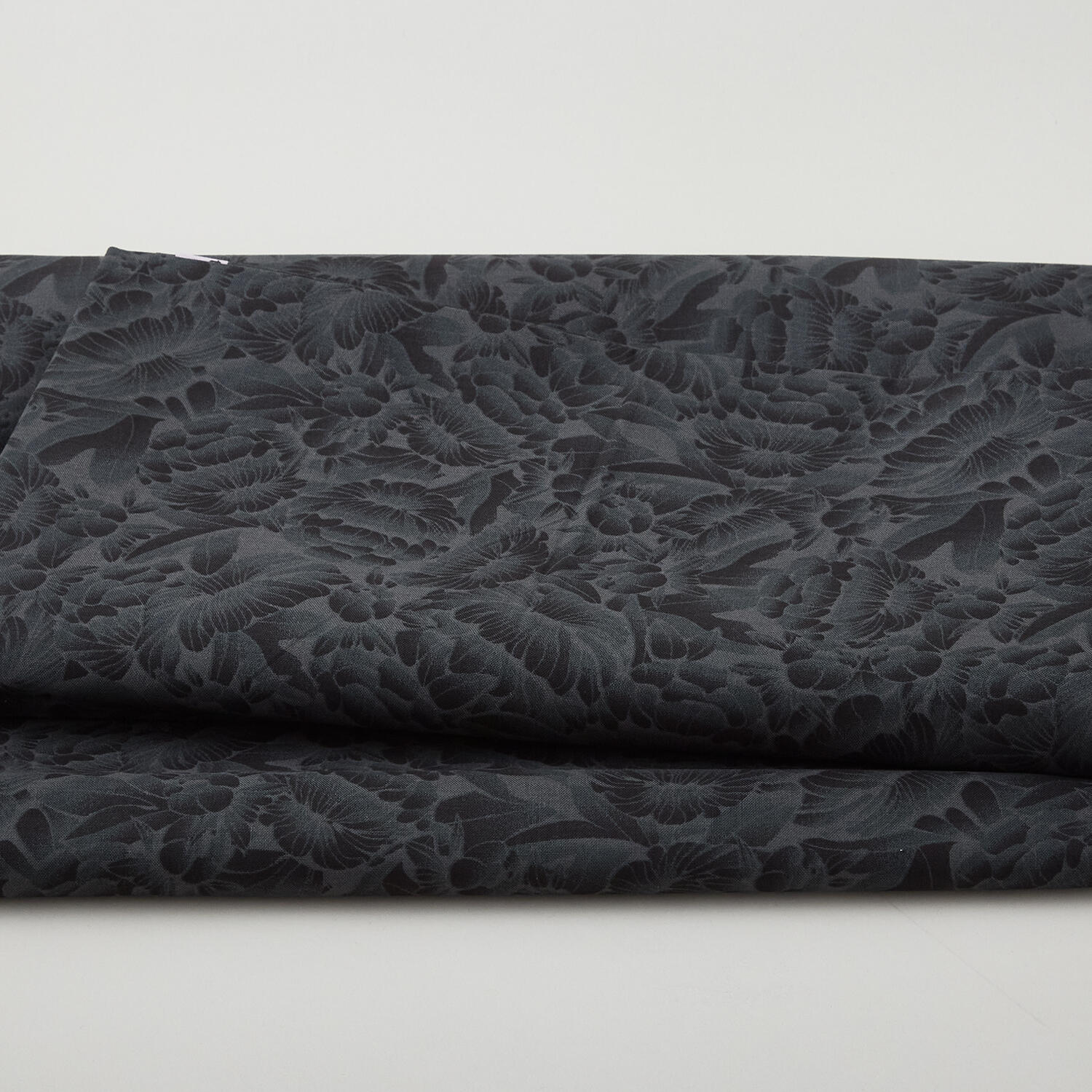 Florique 118" - Tonal Florique Flowers Black 3 Yard Cut