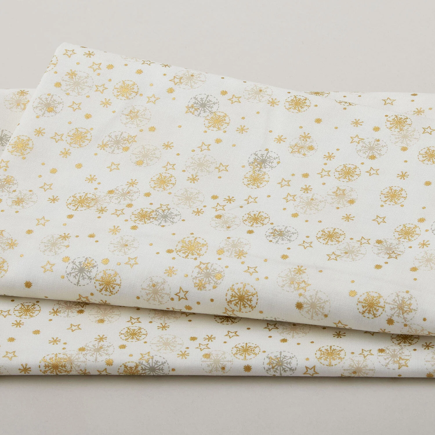Frosty Snowflake - Small Snowflakes Cream/Gold Metallic 2 Yard Cut
