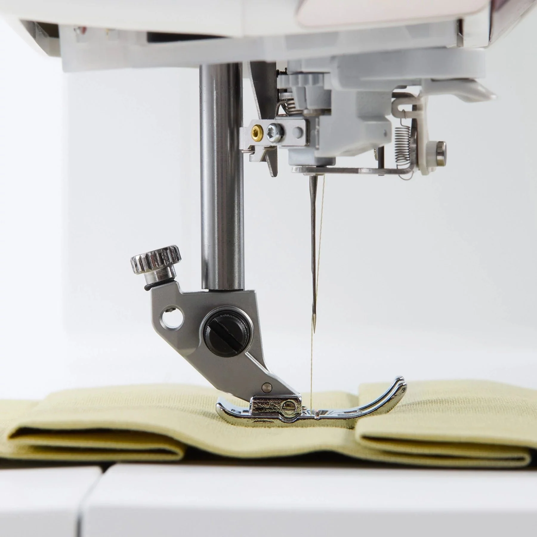 HUSQVARNA® VIKING® TOPAZ™ 55Q Sewing Machine - Image 4