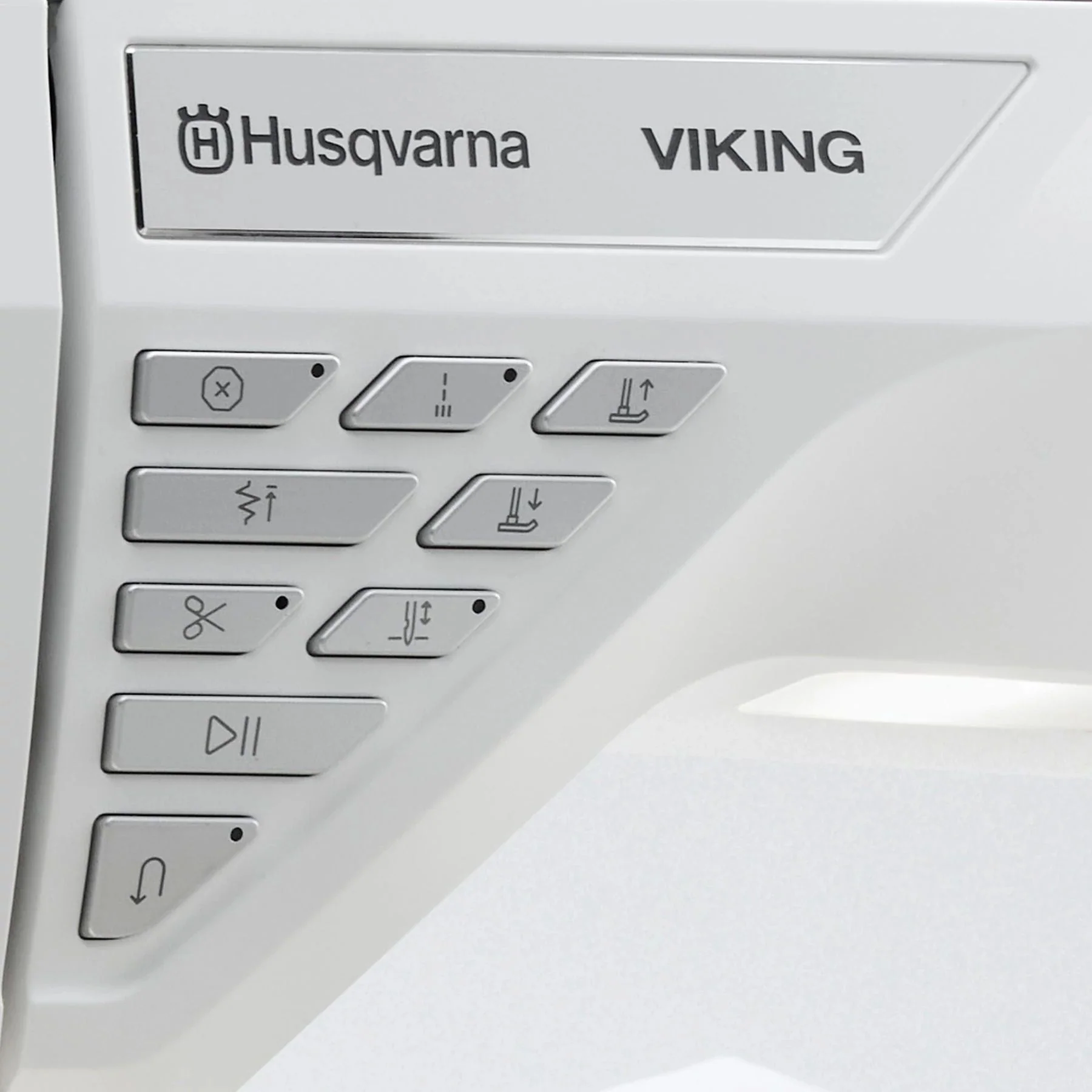 HUSQVARNA® VIKING® TOPAZ™ 55Q Sewing Machine - Image 9