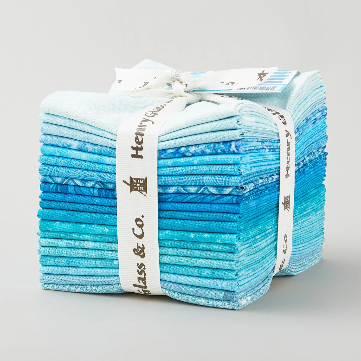 I've Got Hue, Babe Turquoise Waves Fat Quarter Bundle - Image 2