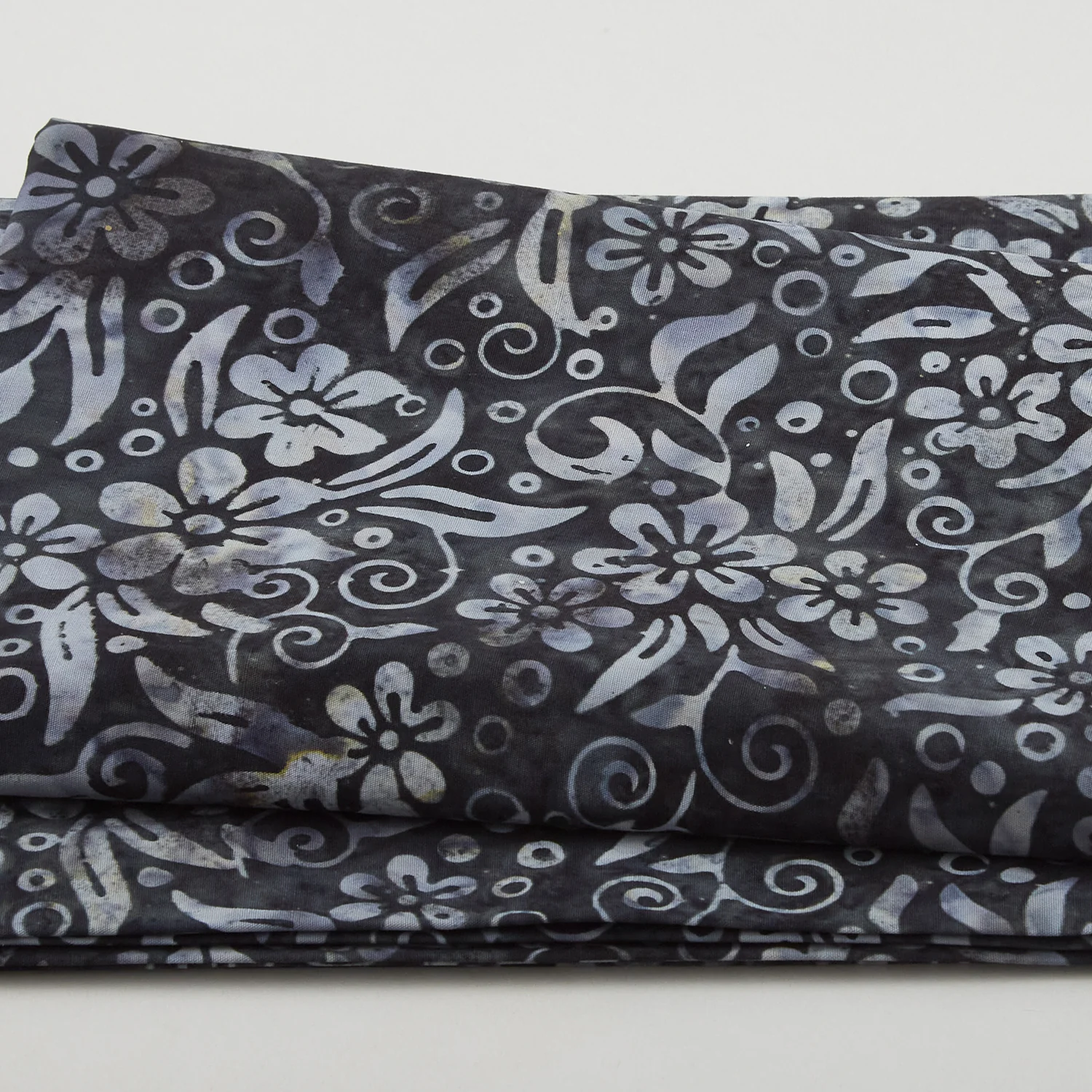 Java Batiks - Leafy Vines Black/Grey 2 Yard Cut