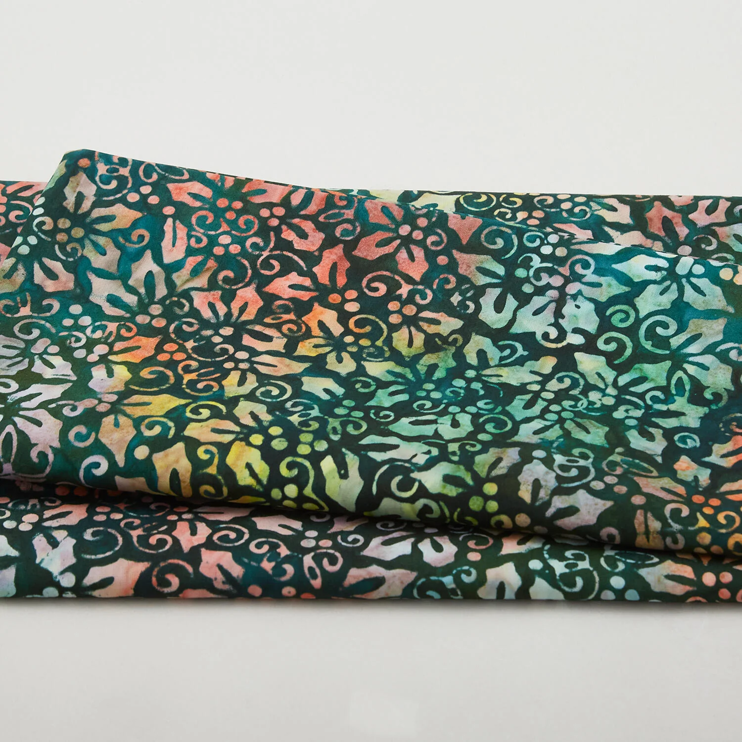 Joyful Holidays Batiks Favorites - Garden Holly 2 Yard Cut