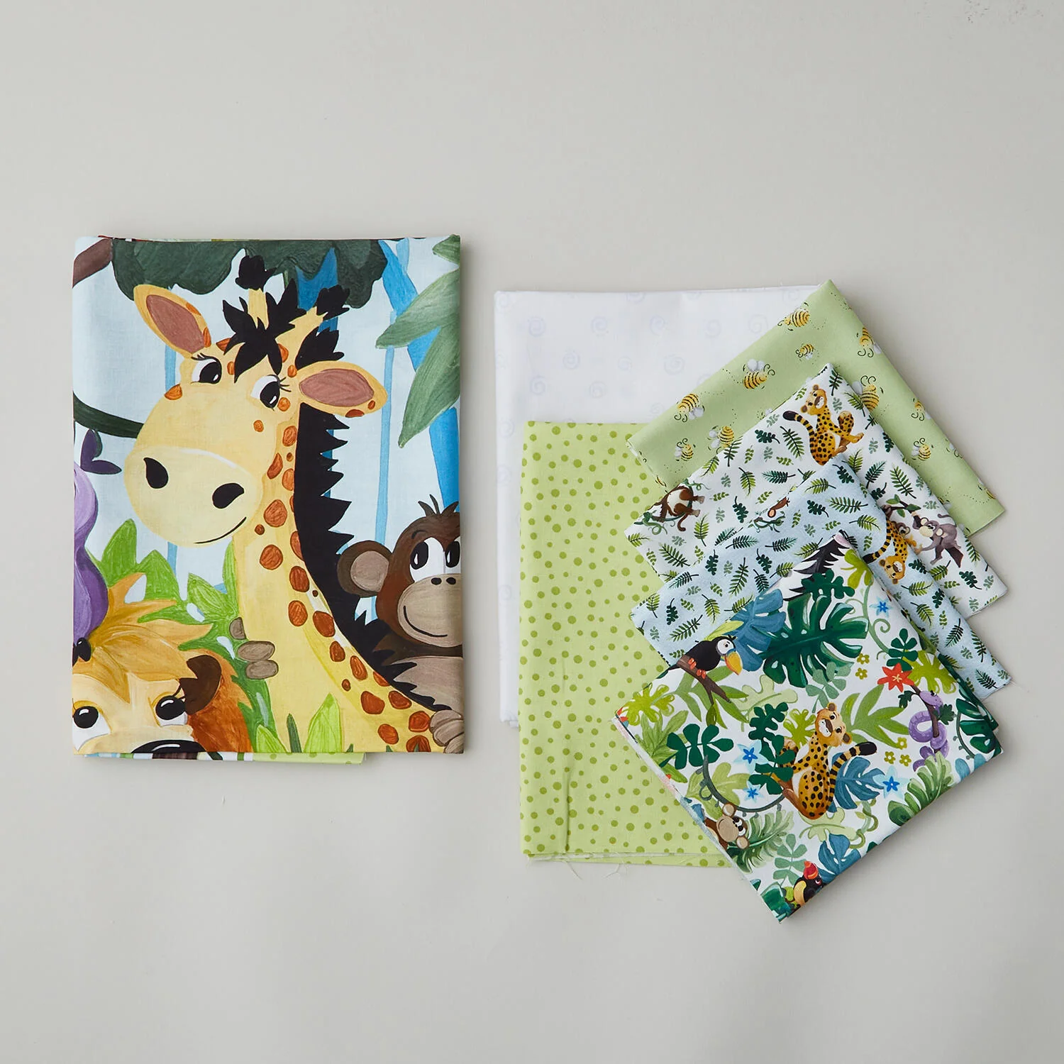Jungle Friends Fish & Chips Quilt Kit - Image 2