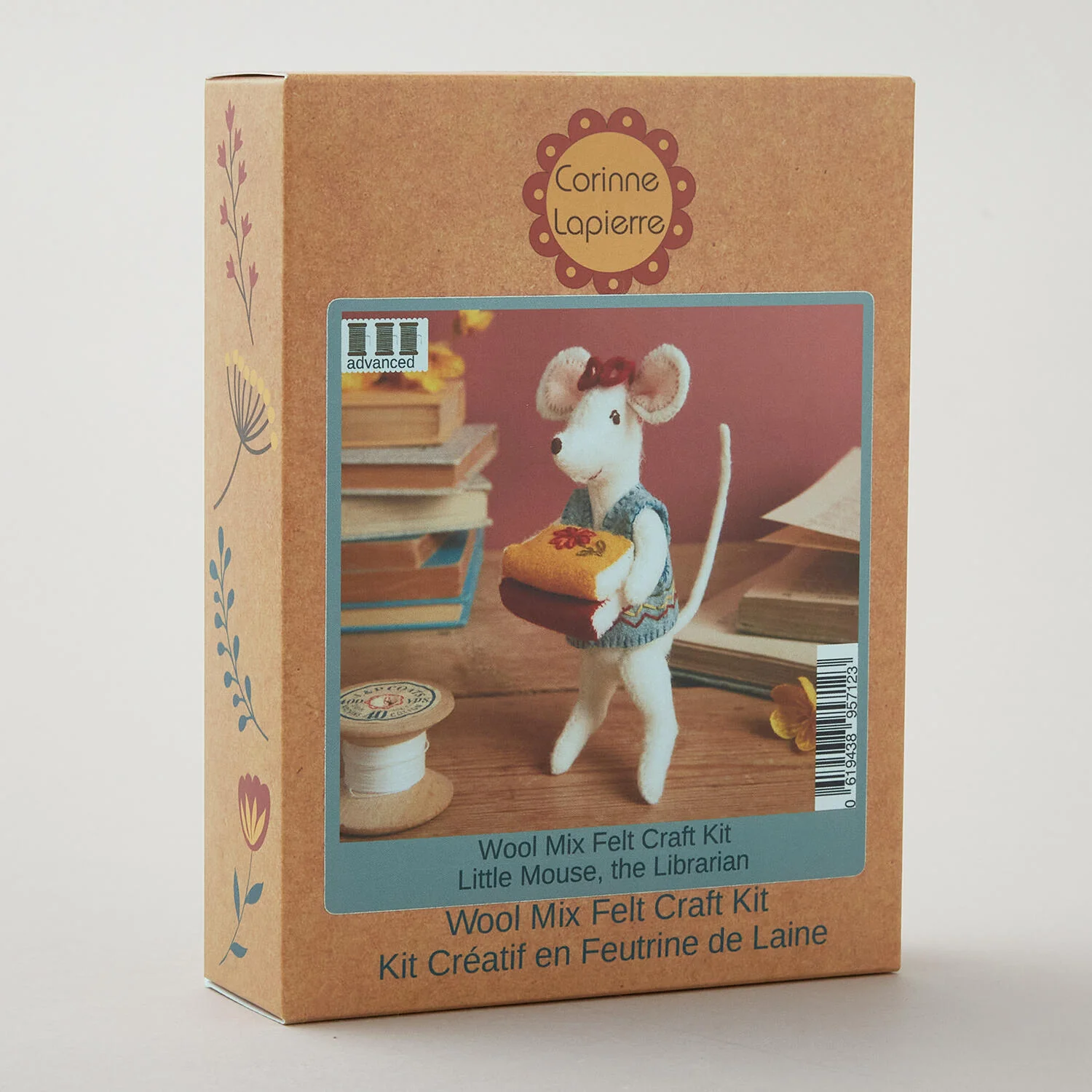 Little Mouse The Librarian Felt Craft Mini Kit - Image 8
