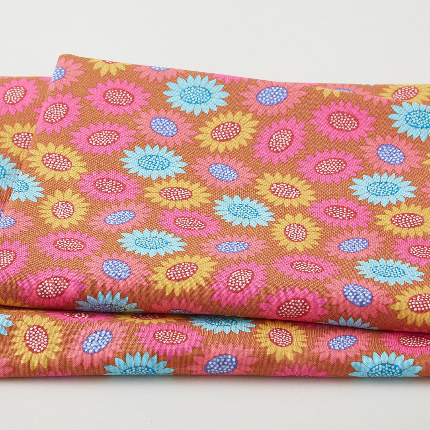 Love Always - Picky Gold 2 Yard Cut