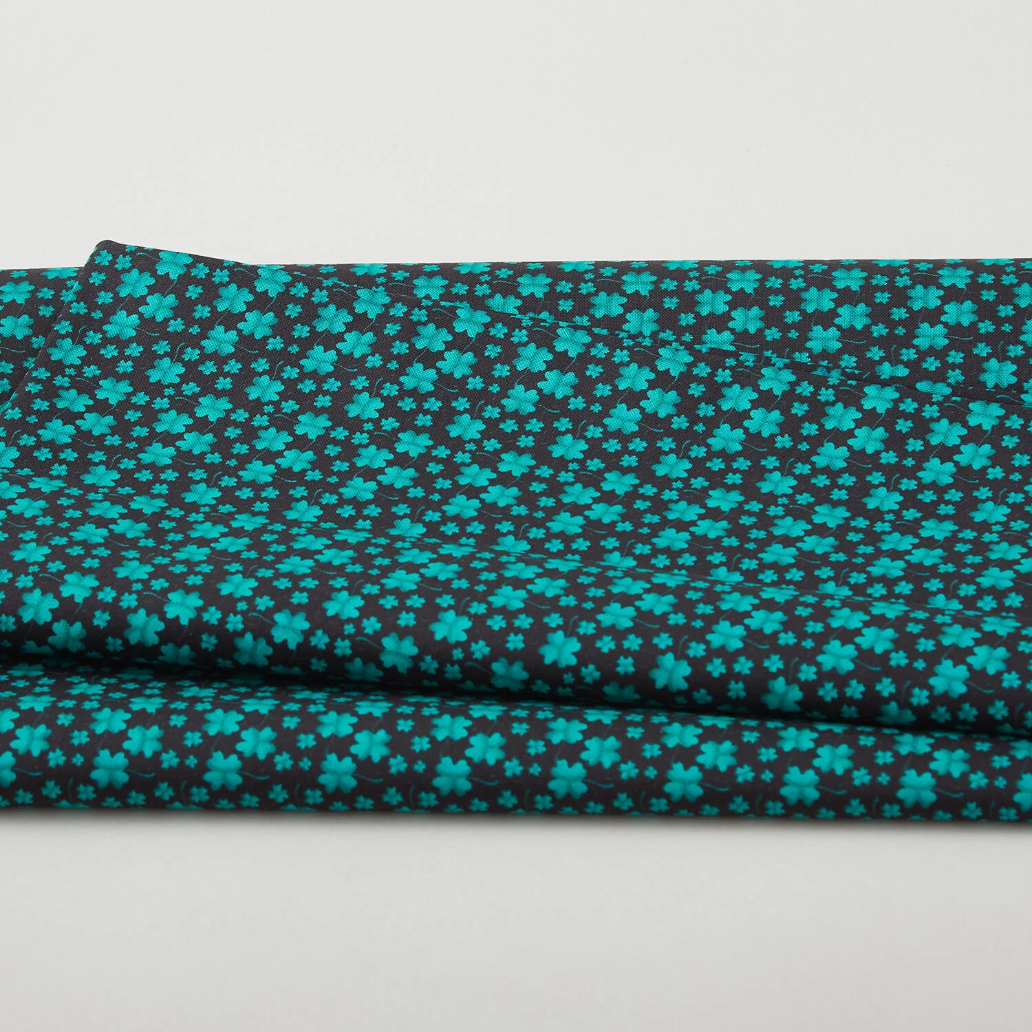 Luck of the Gnomes - Mini Clovers Black 2 Yard Cut