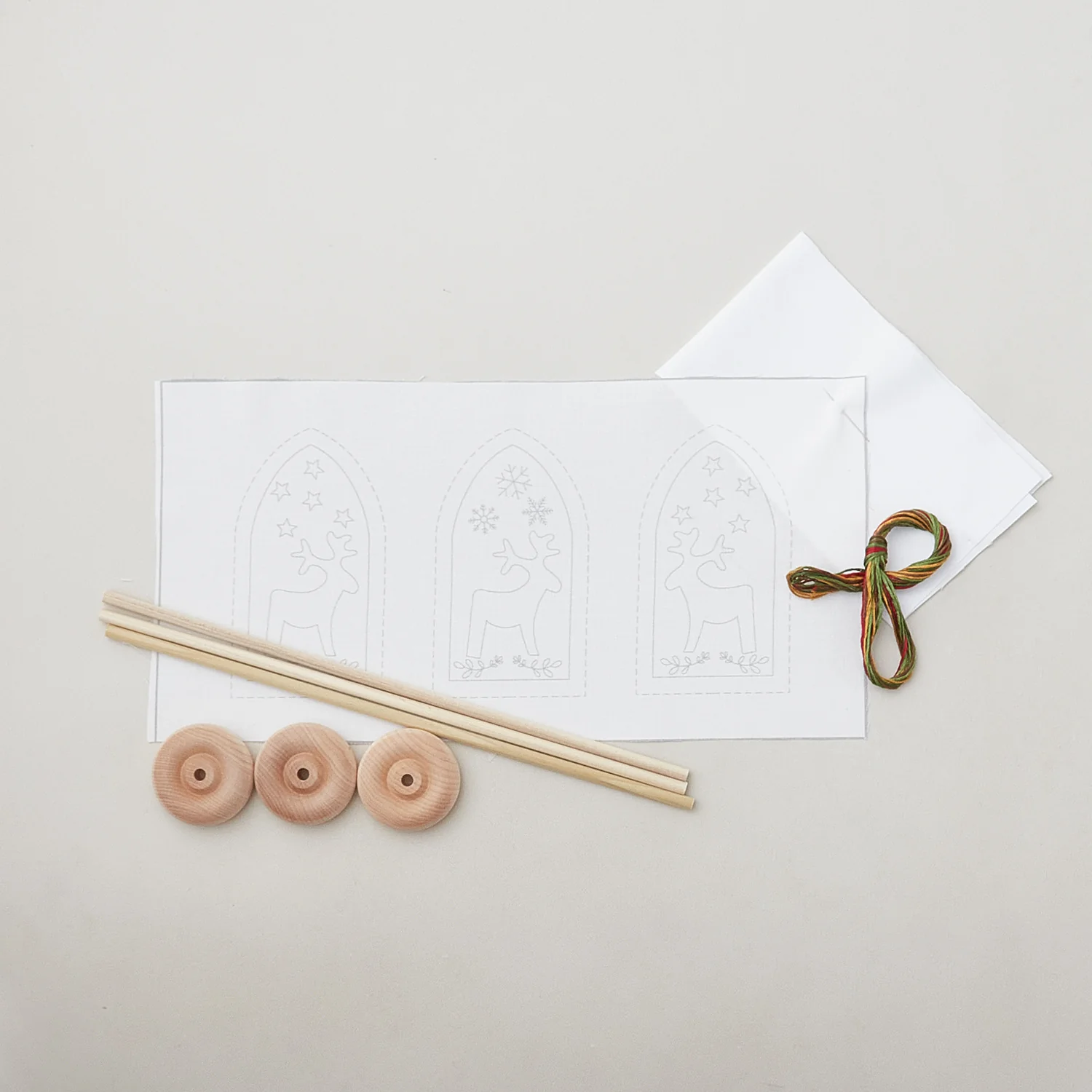 Merry Reindeer Embroidery Kit - Image 2