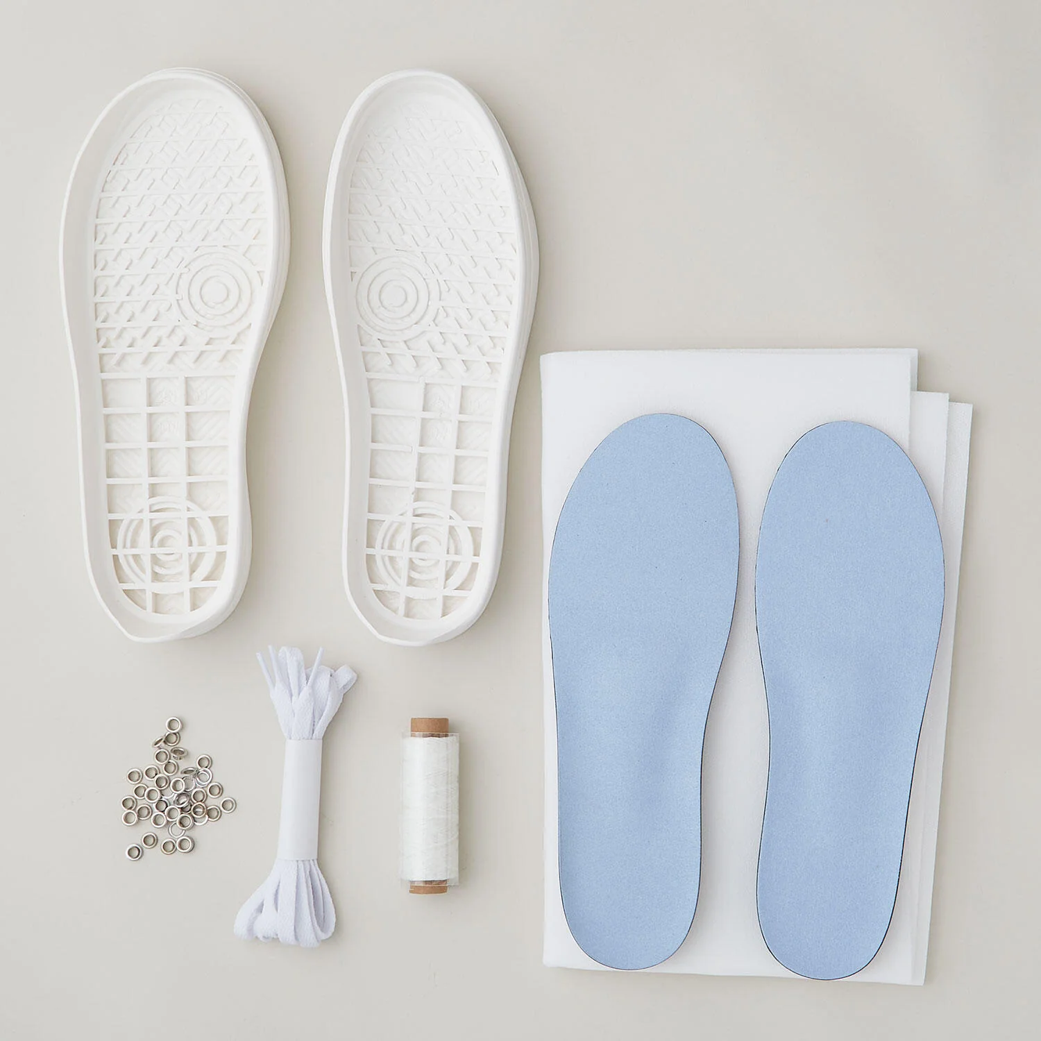 Patchwork Kicks Essentials Kit Size 6 - Image 3