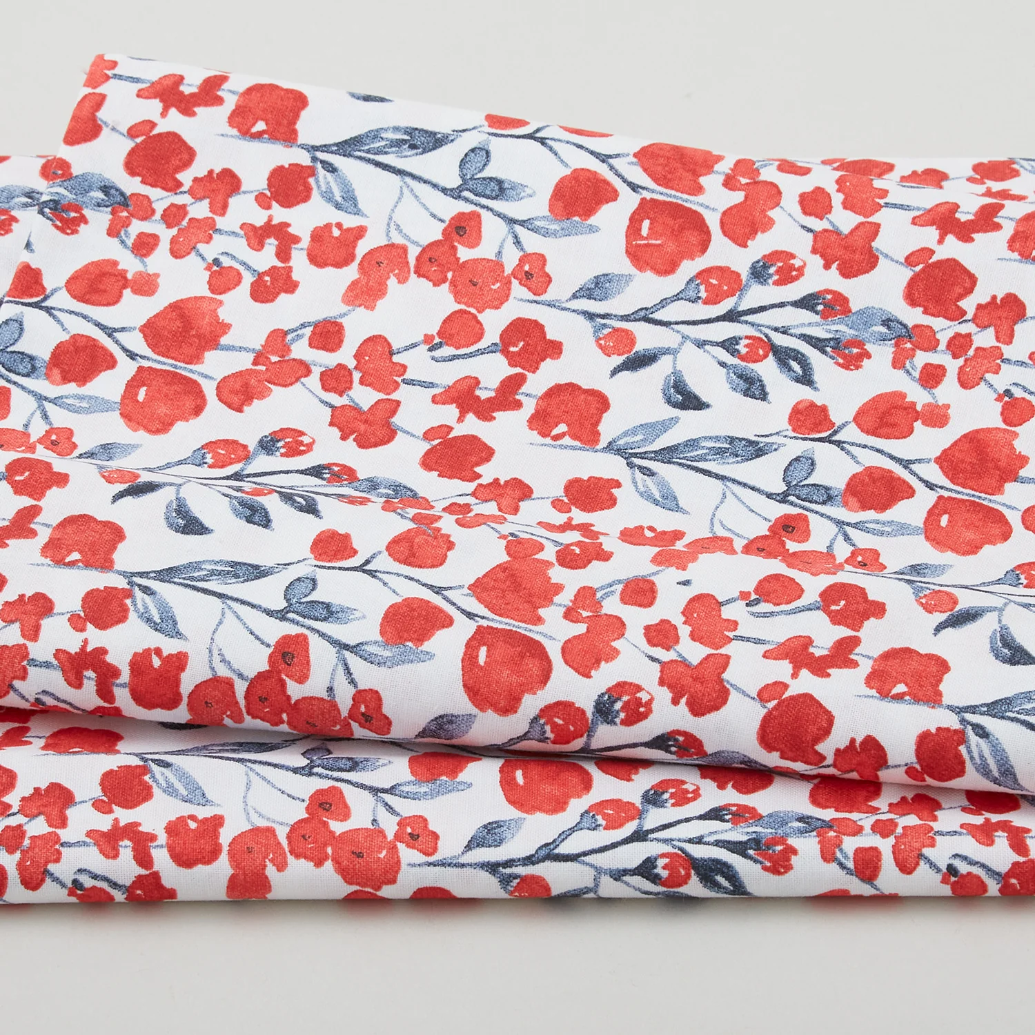 Pop of Red Favorites - Floral White 2 Yard Cut