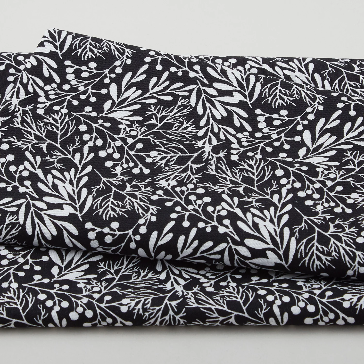 Pop of Red Favorites - Sprig Black 2 Yard Cut