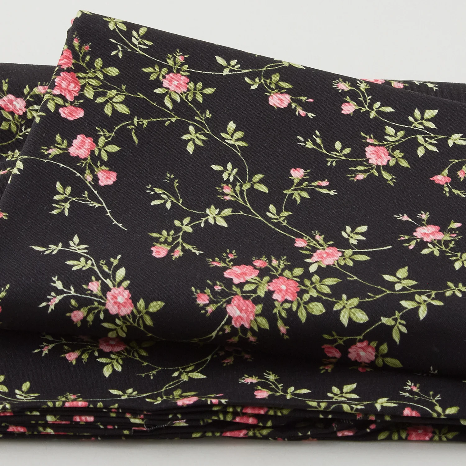 Poppies - Delicate Vine Black 2 Yard Cut