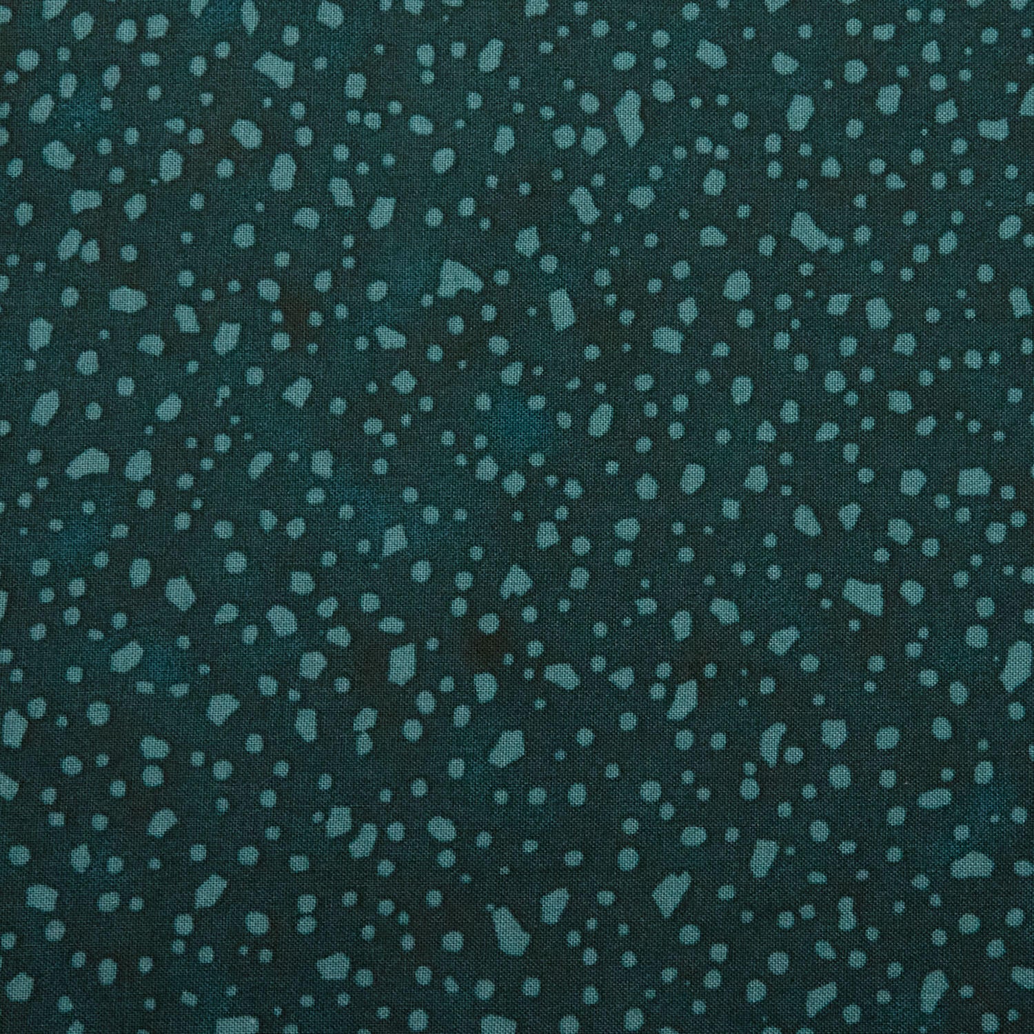 Quilter's Coordinates - Speckle Dots Dark Green 3 Yard Cut - Image 2