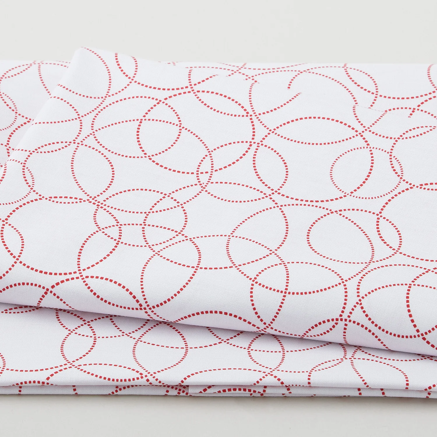 Raspberry Ripple - Circles White/Red 2 Yard Cut