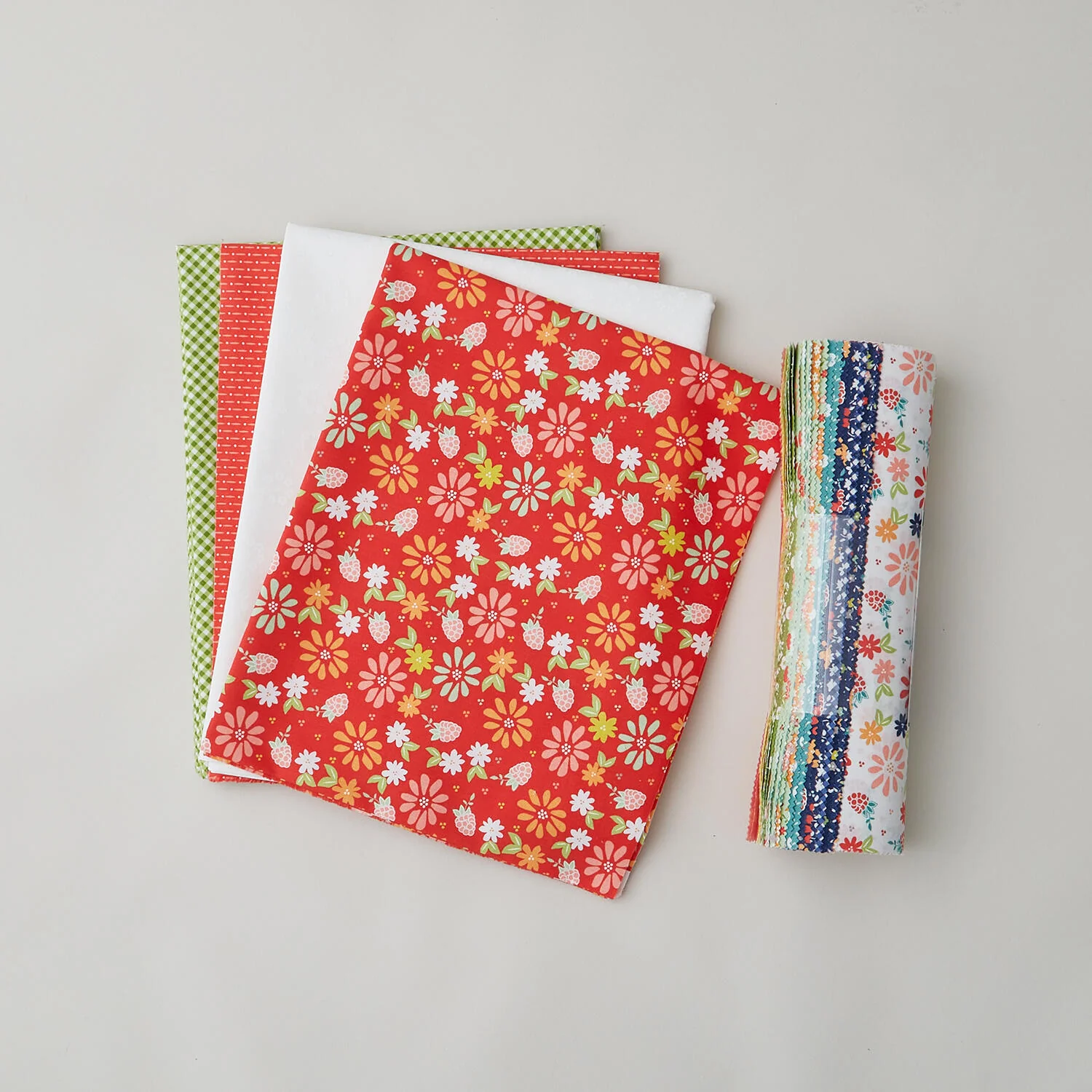 Raspberry Summer Wall Hanging and Pillow Kit - Image 2