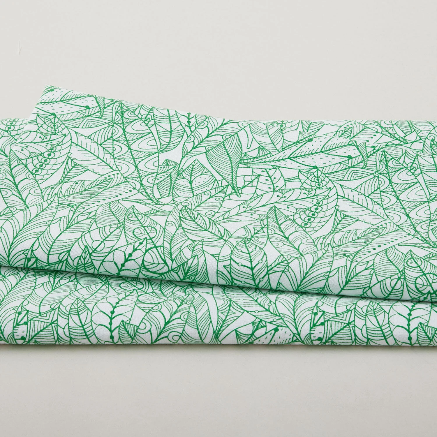 Rooville - Feathers Lined Parakeet 2 Yard Cut