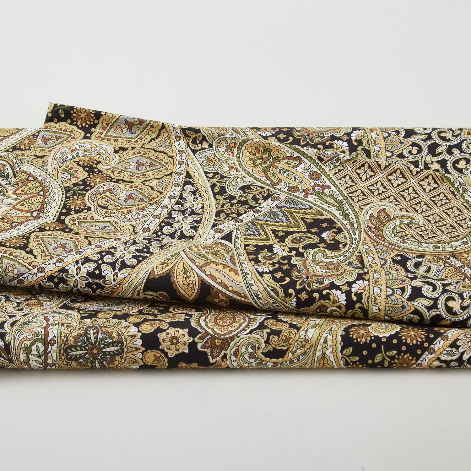Samsara - Samsara Allover Collage Black/Multi 2 Yard Cut