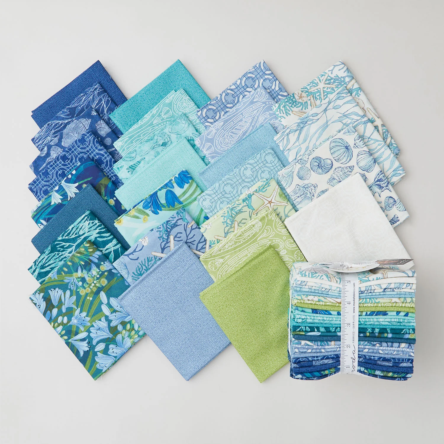 Serena Shores Fat Quarter Bundle