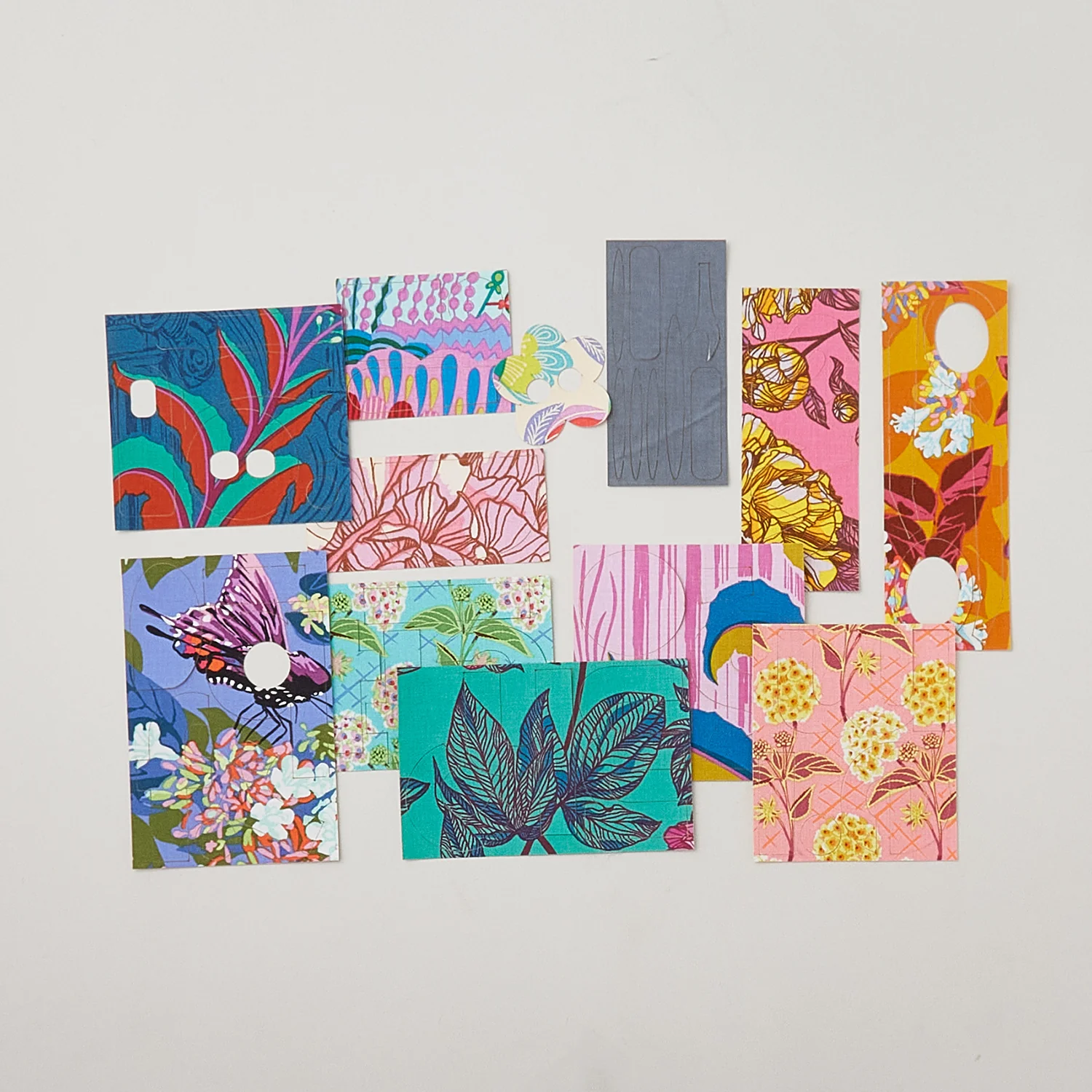 Sew Much Fabric Sew Little Time Quilt Kit - Image 2