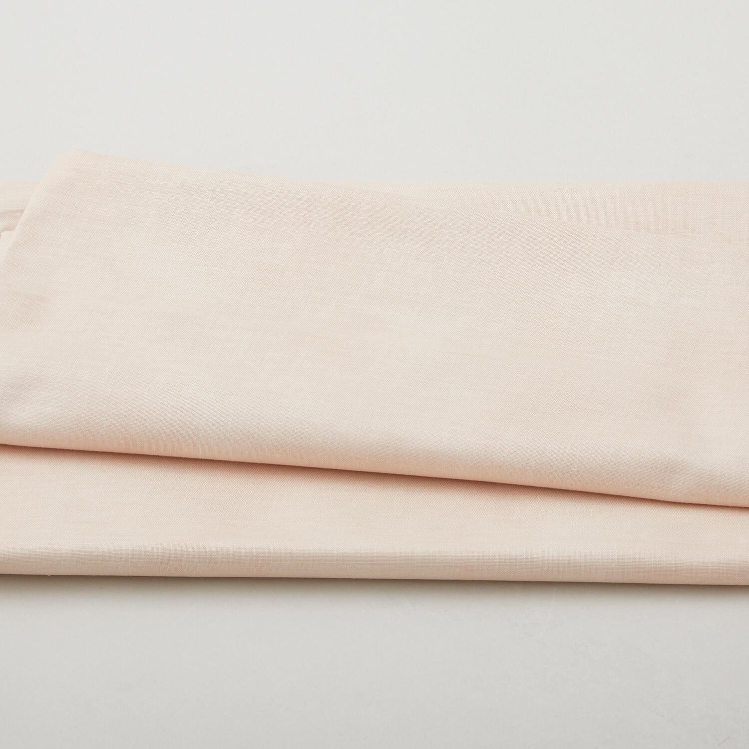 Shadow Blush - Ivory 2 Yard Cut