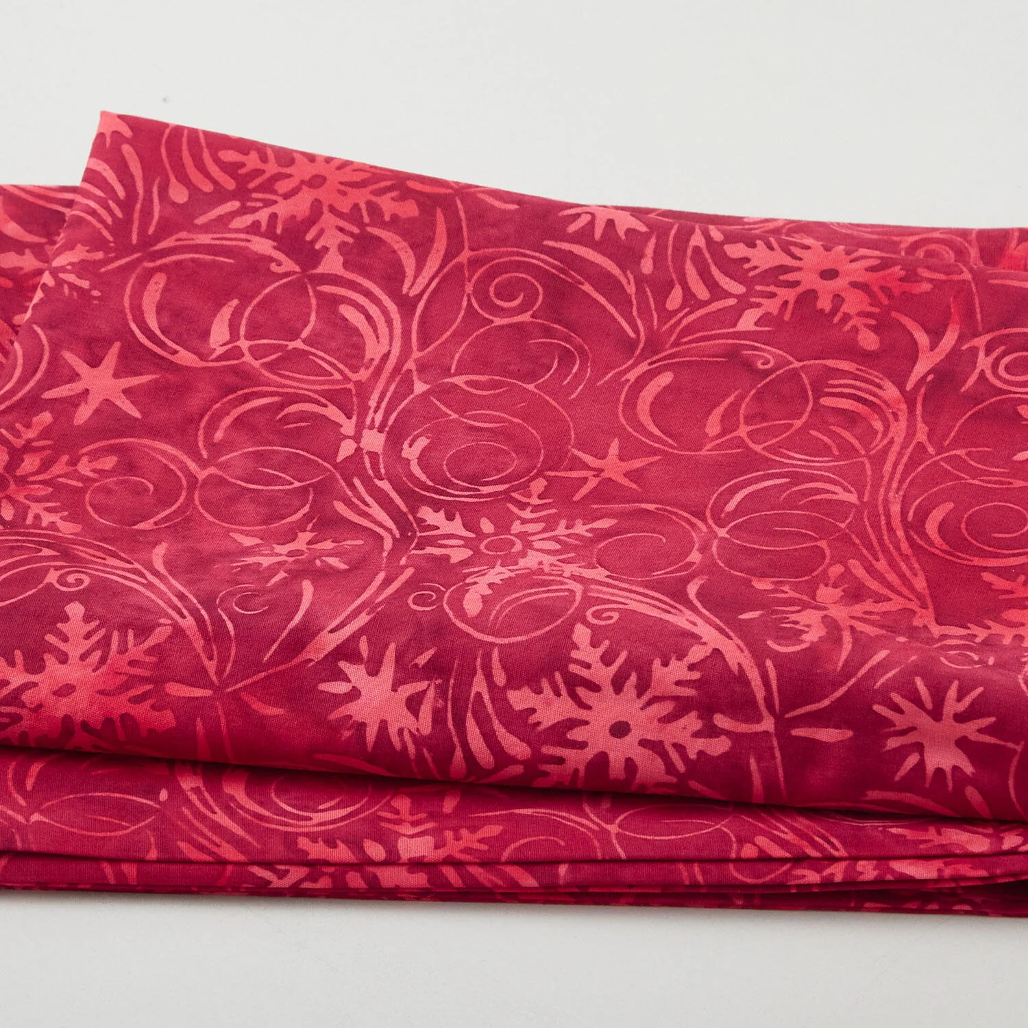 Snowflake Swirl-Red Cardinal Batik 2 Yard Cut