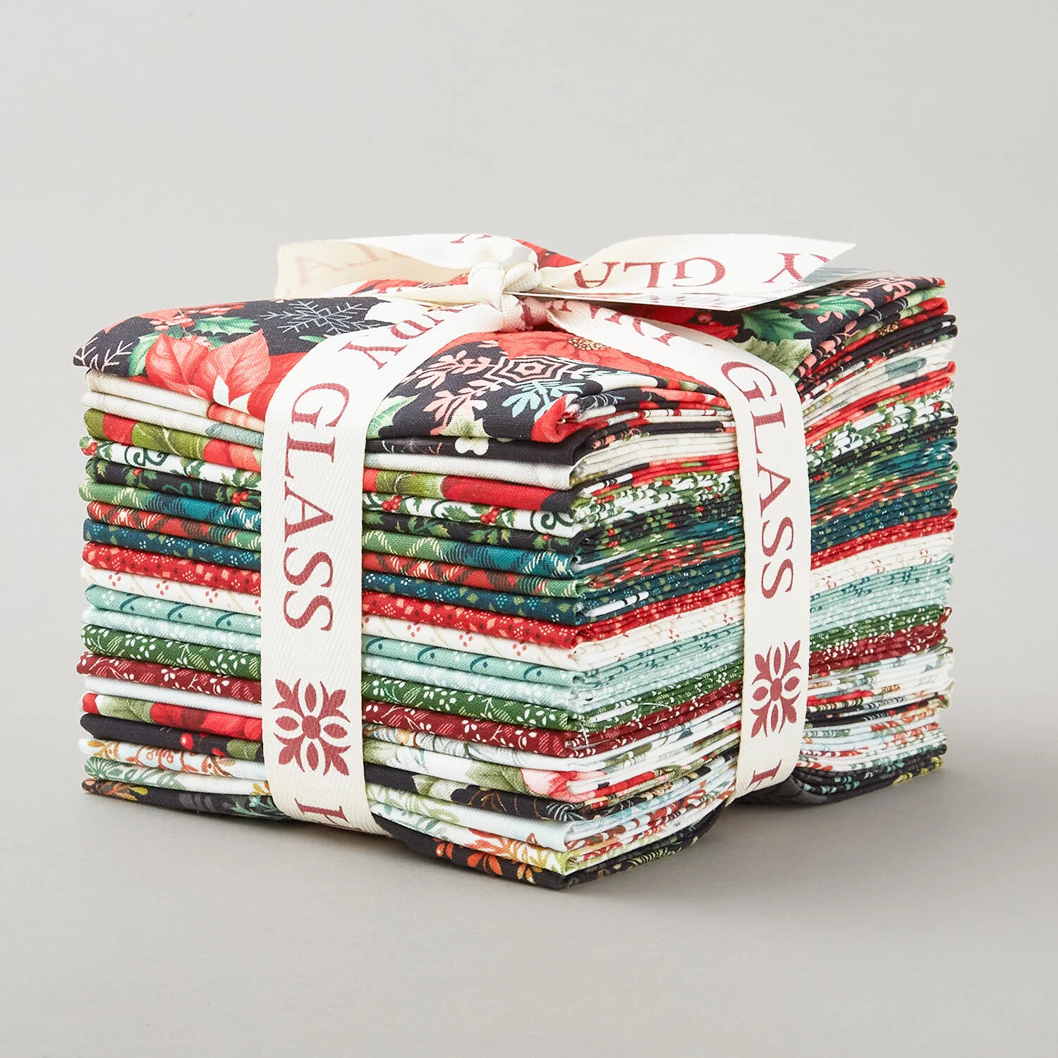 Sweet Christmas Memories Fat Quarter Bundle - Image 2