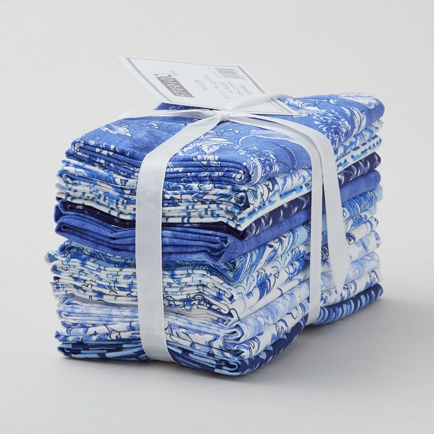 Taylor Favorites 12 Piece Fat Quarter Bundle - Image 2