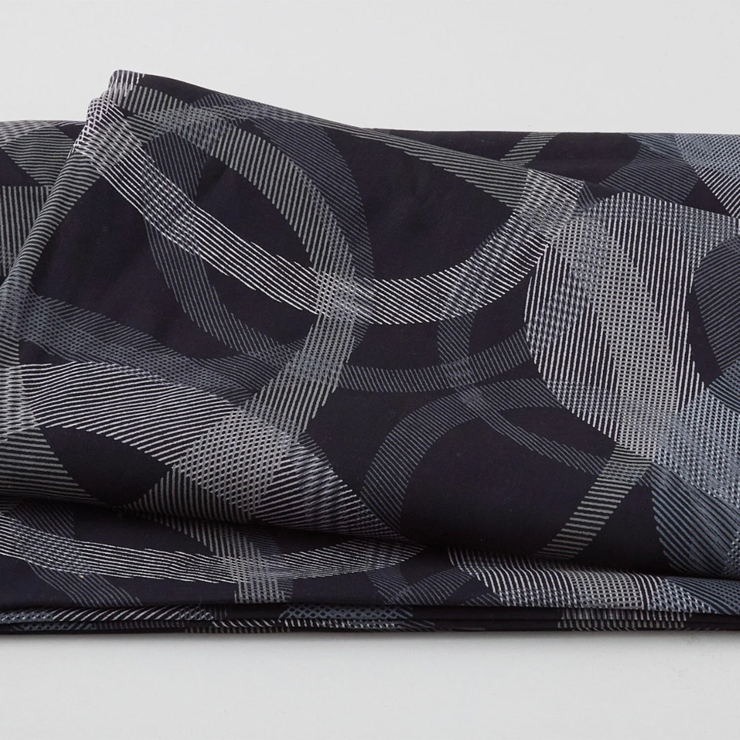 Transparencies 108" - Swirls Black 3 Yard Cut