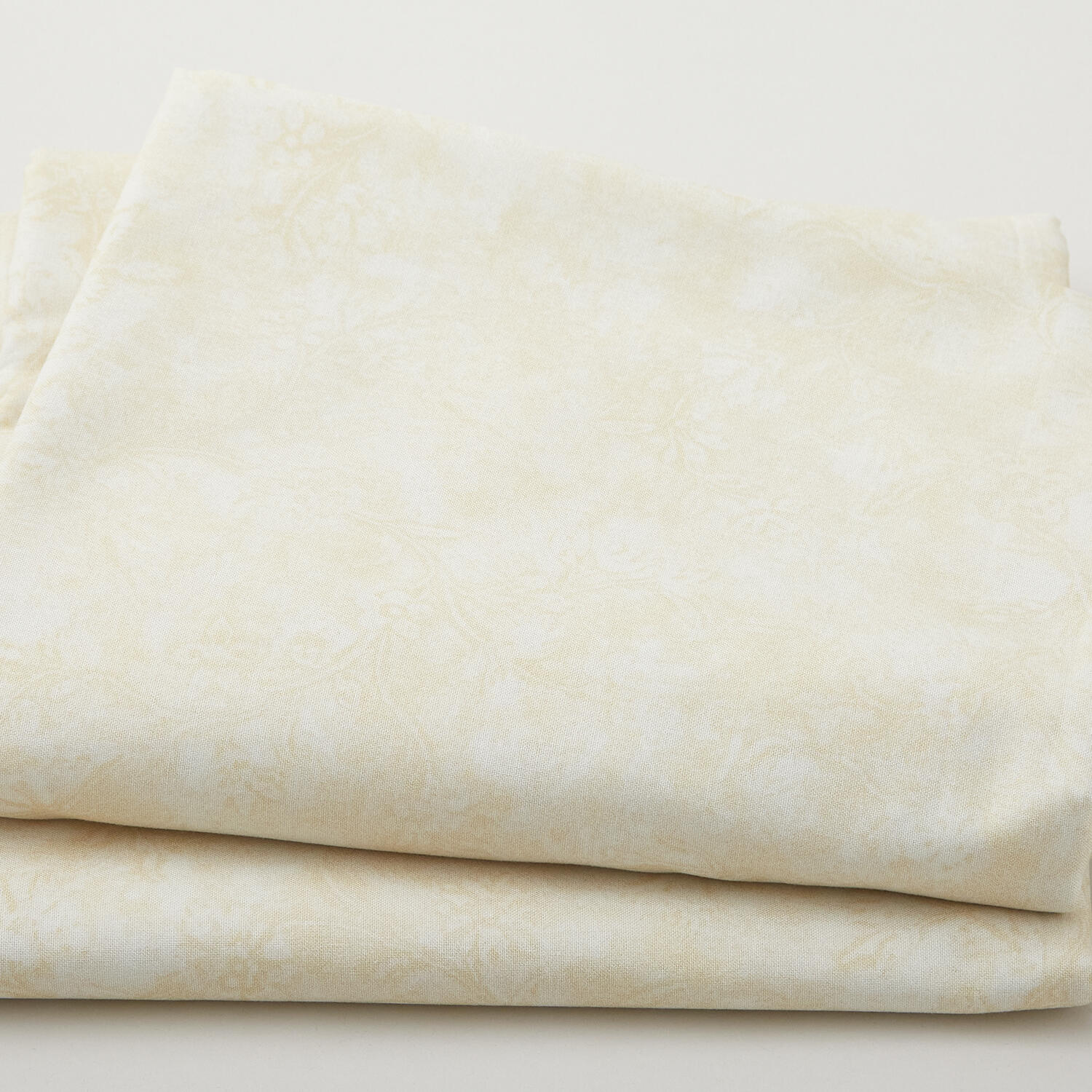 Venetian Wall on 108" Widebacks Cream 3 Yard Cut